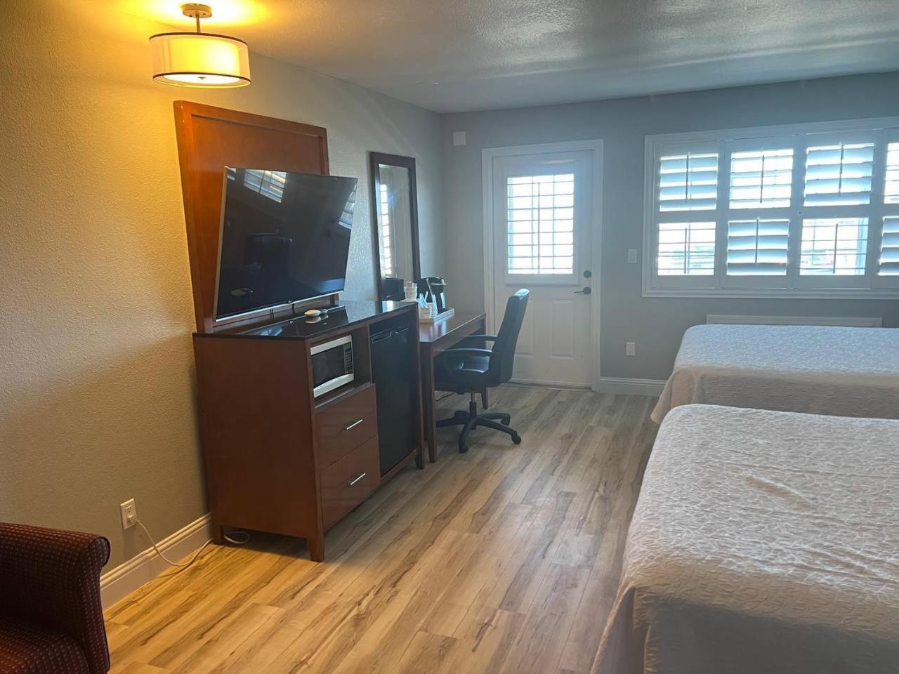 Comfort Inn near Hearst Castle - Cambria photo 52