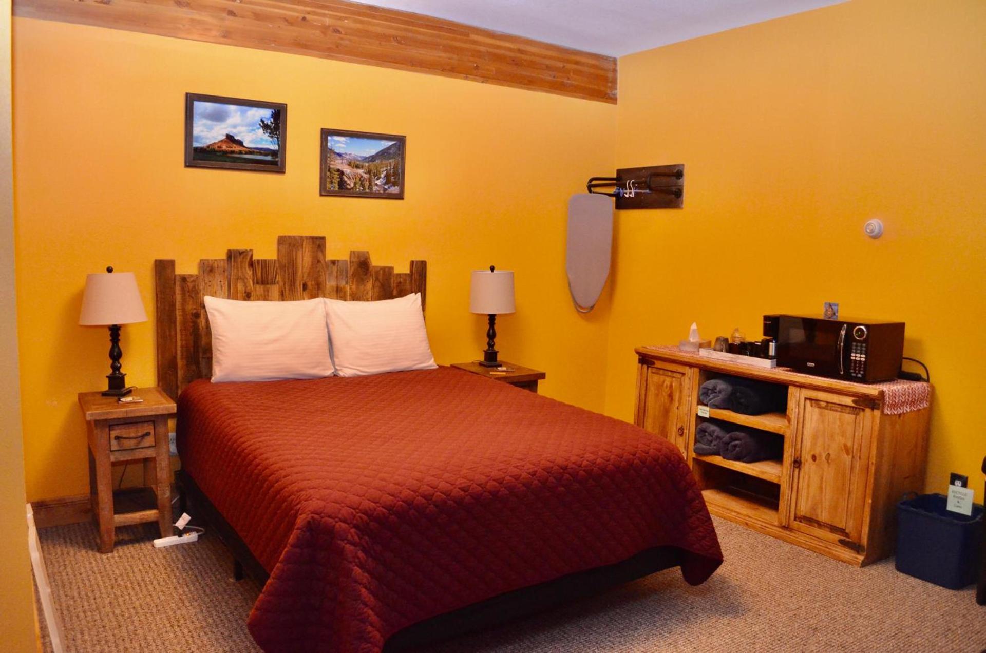The Ouray Main Street Inn photo 2