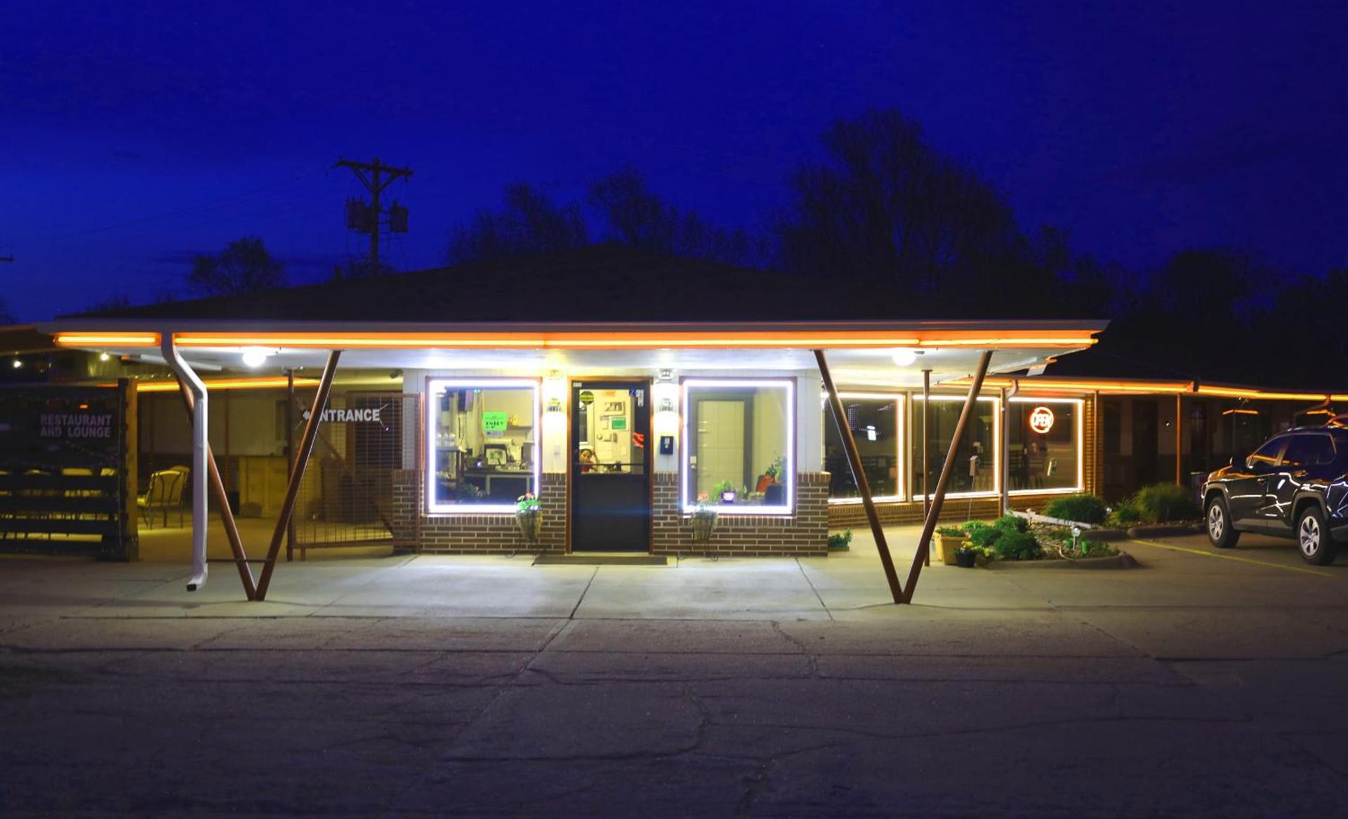 Raine Motel photo 57