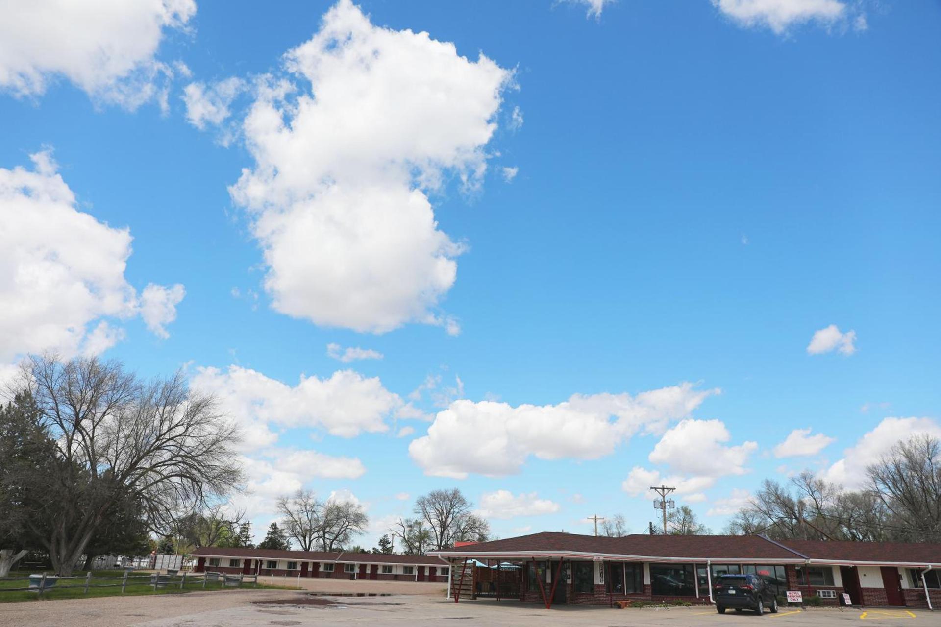 Raine Motel photo 61
