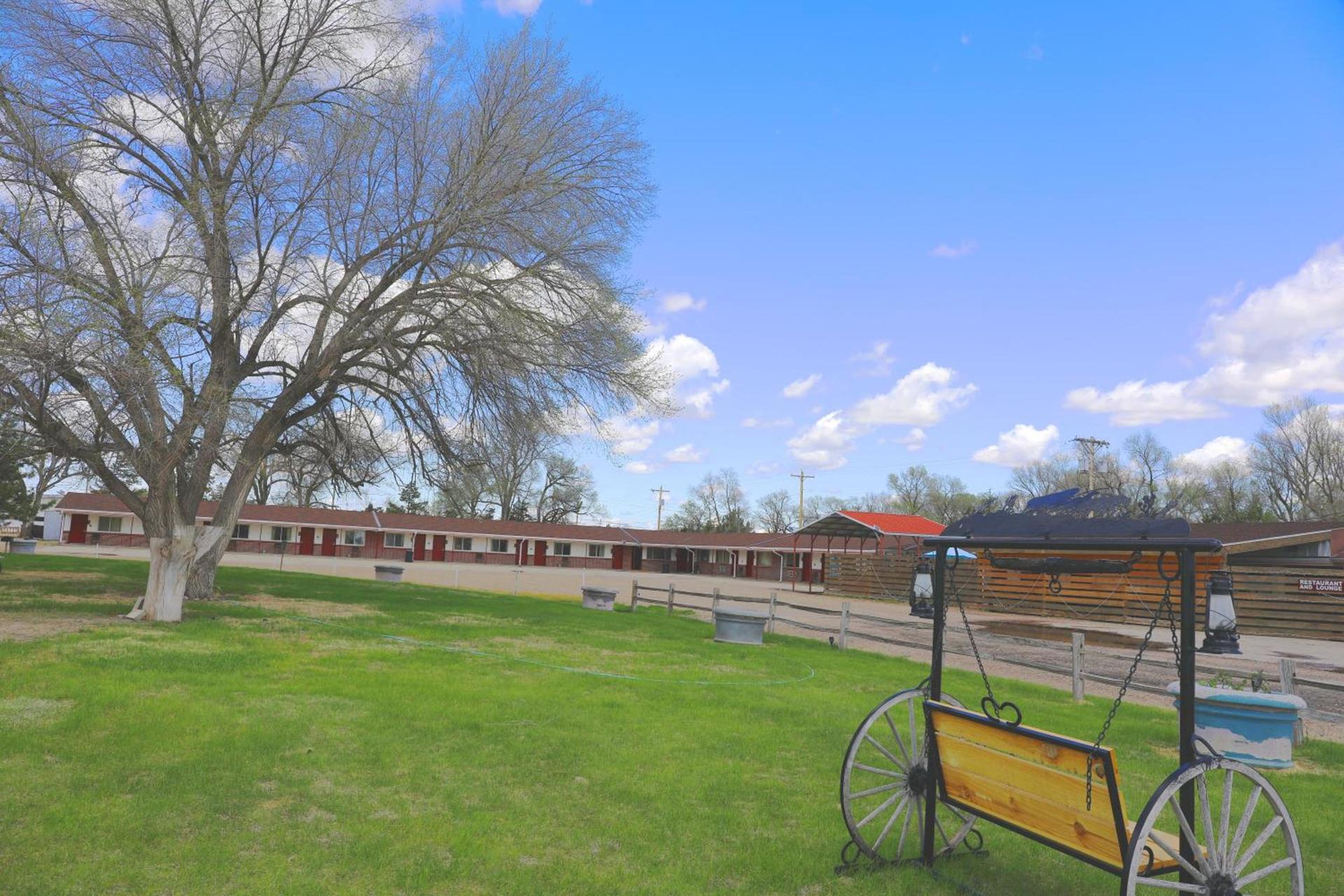 Raine Motel photo 70