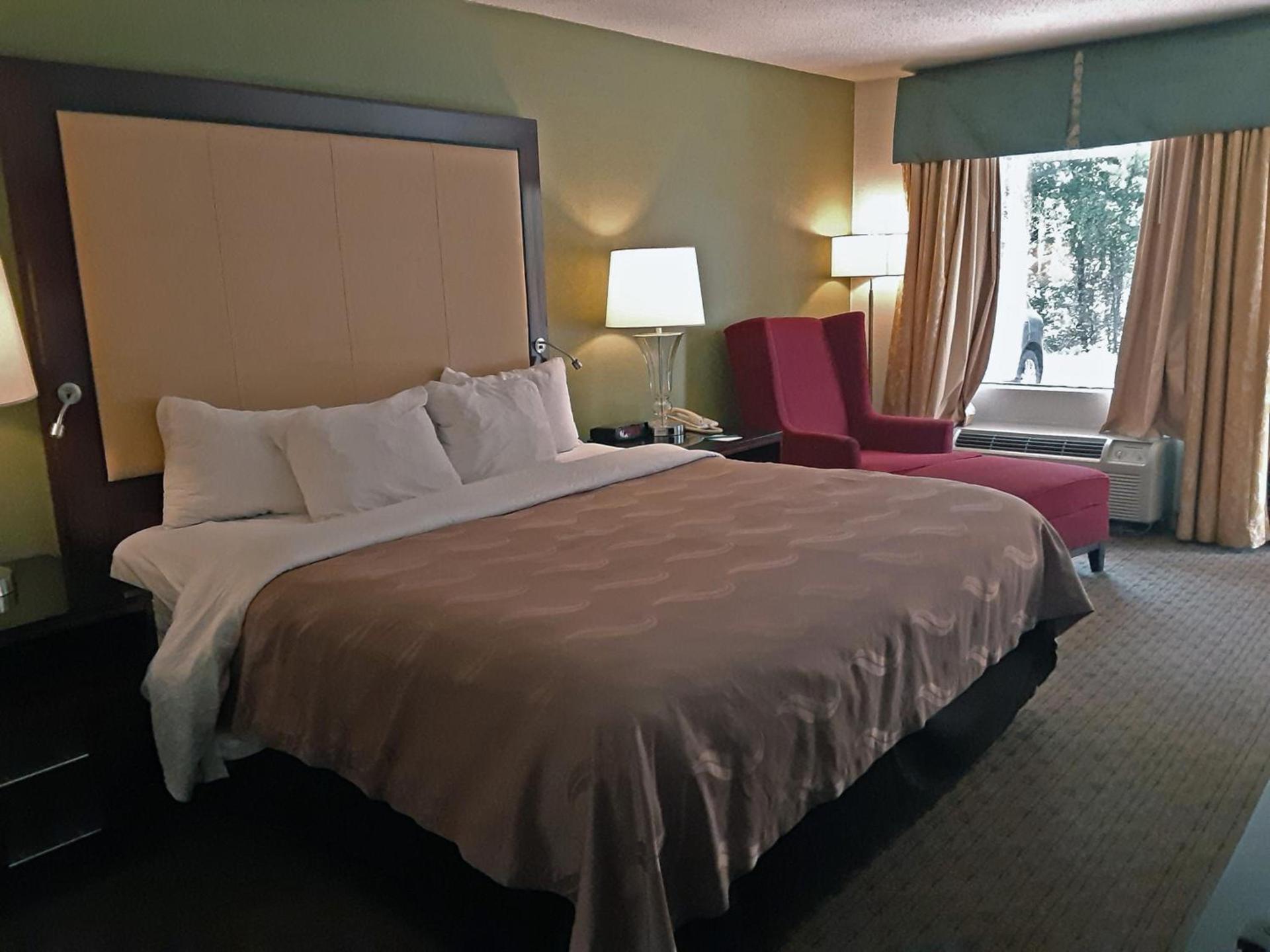 Quality Inn Morganton Southeast photo 34