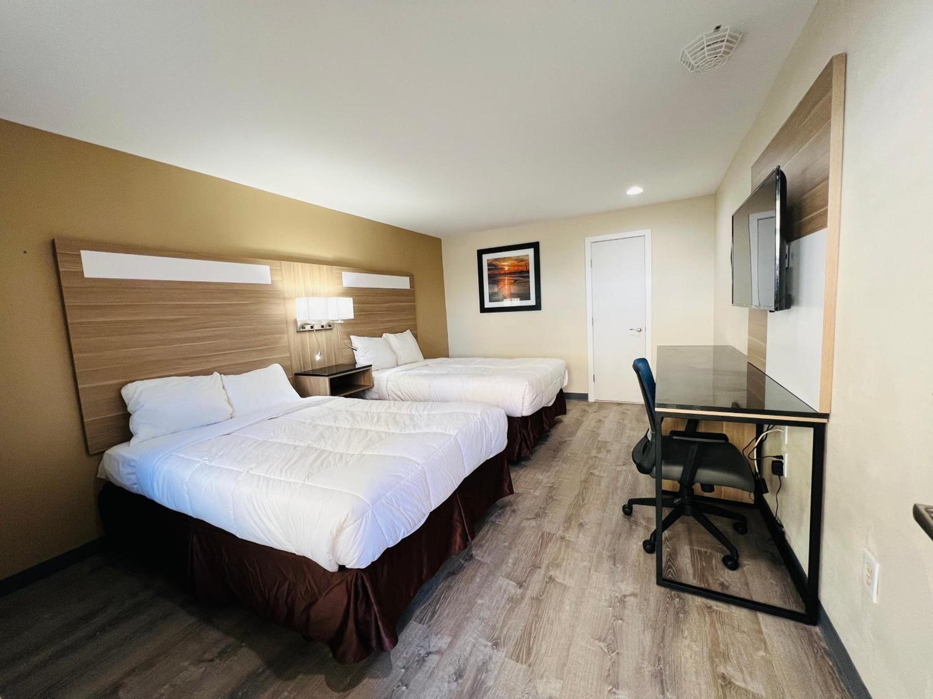 Rodeway Inn Oceanview photo 38