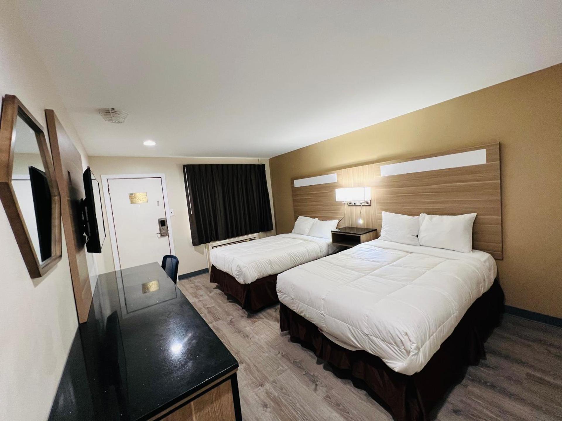Rodeway Inn Oceanview photo 34