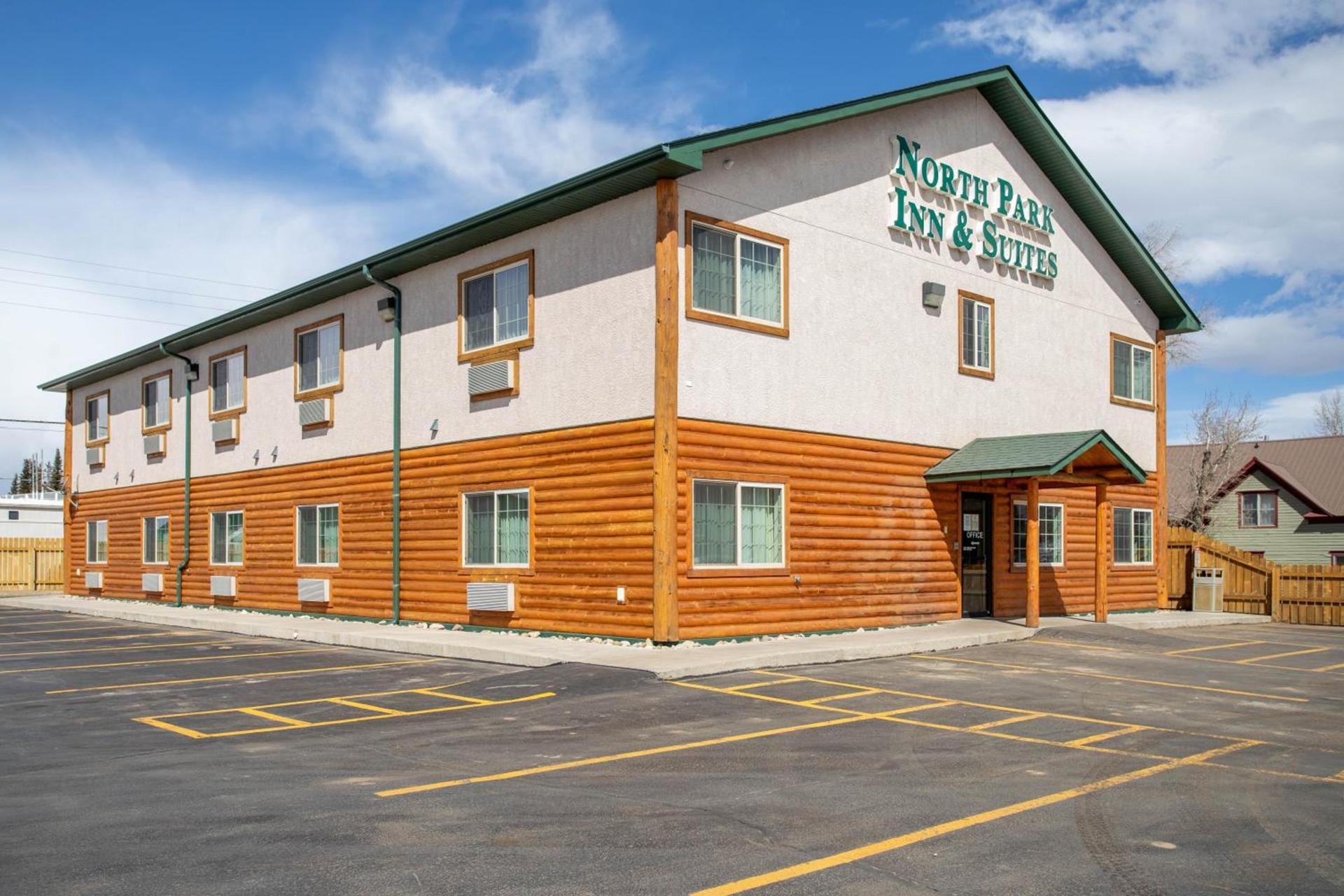 North Park Inn & Suites photo 1