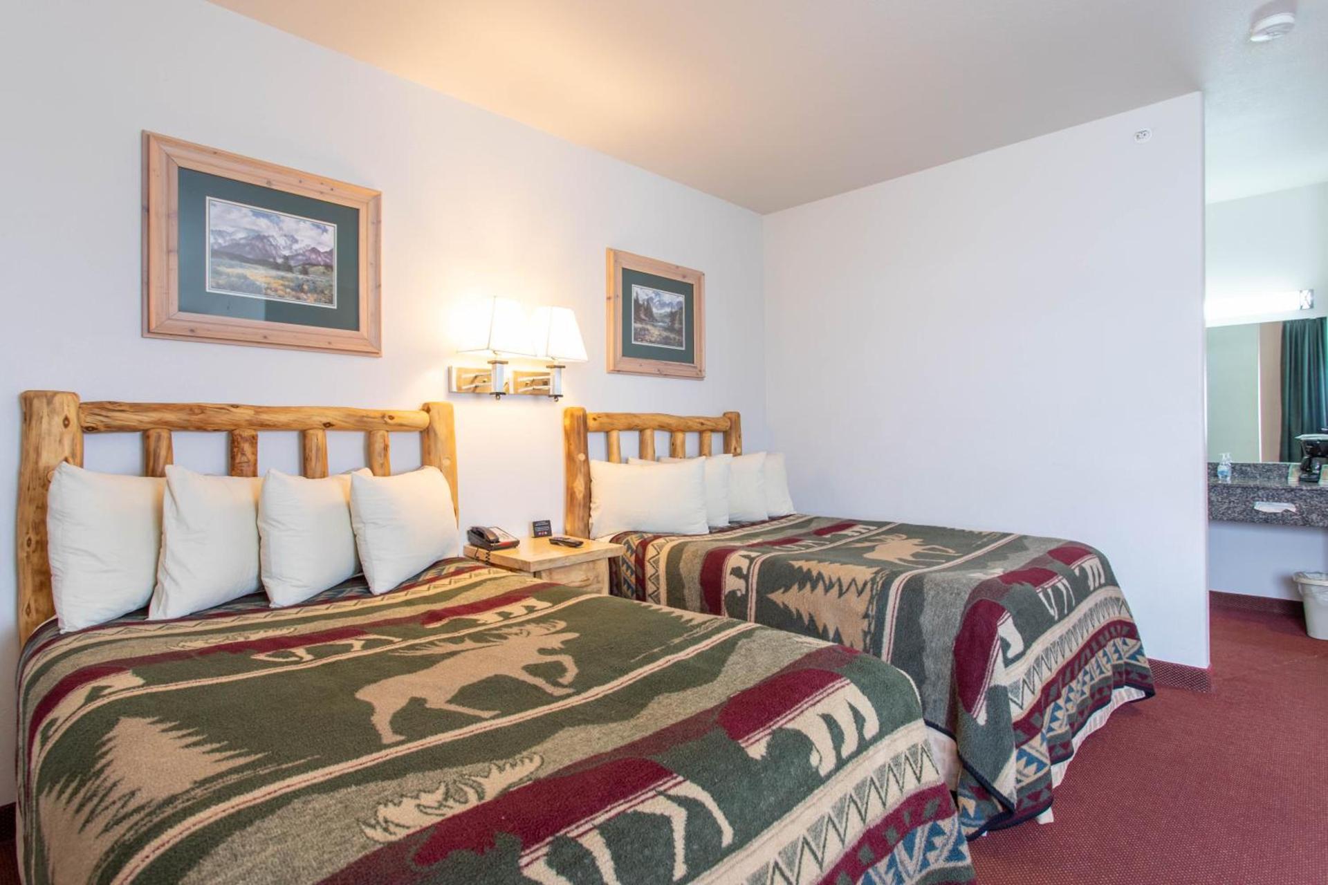 North Park Inn & Suites photo 4