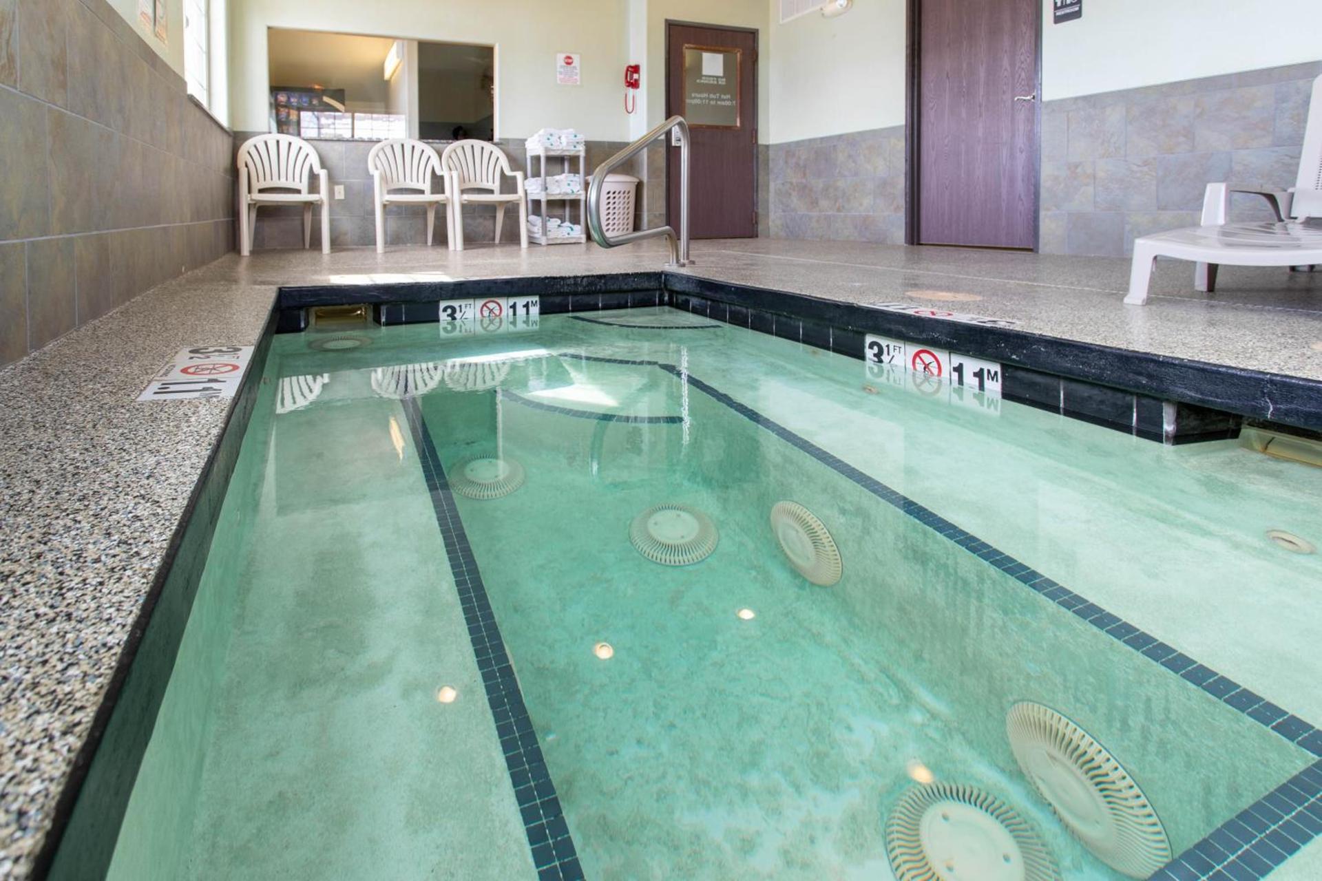 North Park Inn & Suites photo 7