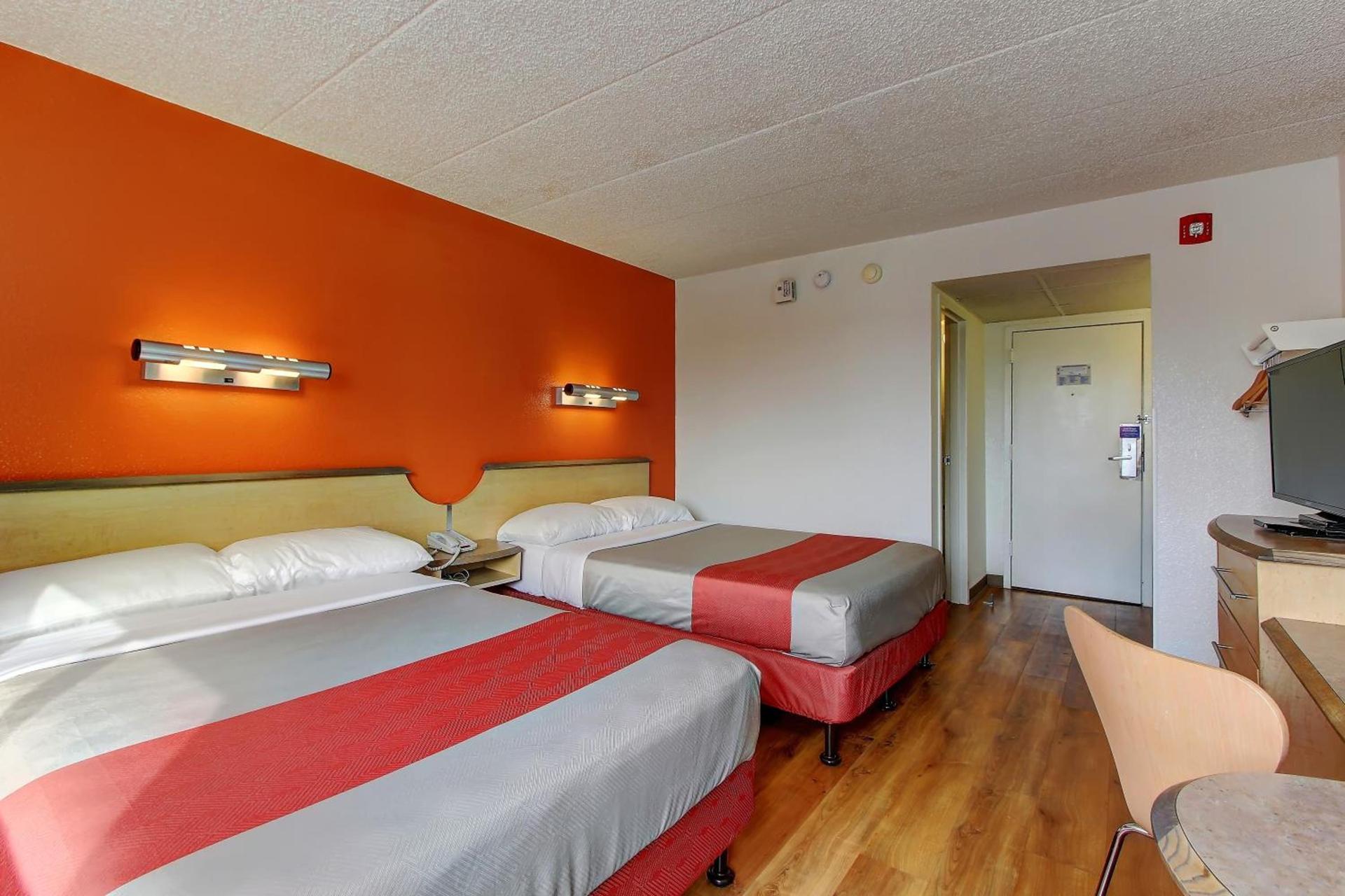 Motel 6-York, PA - North photo 32