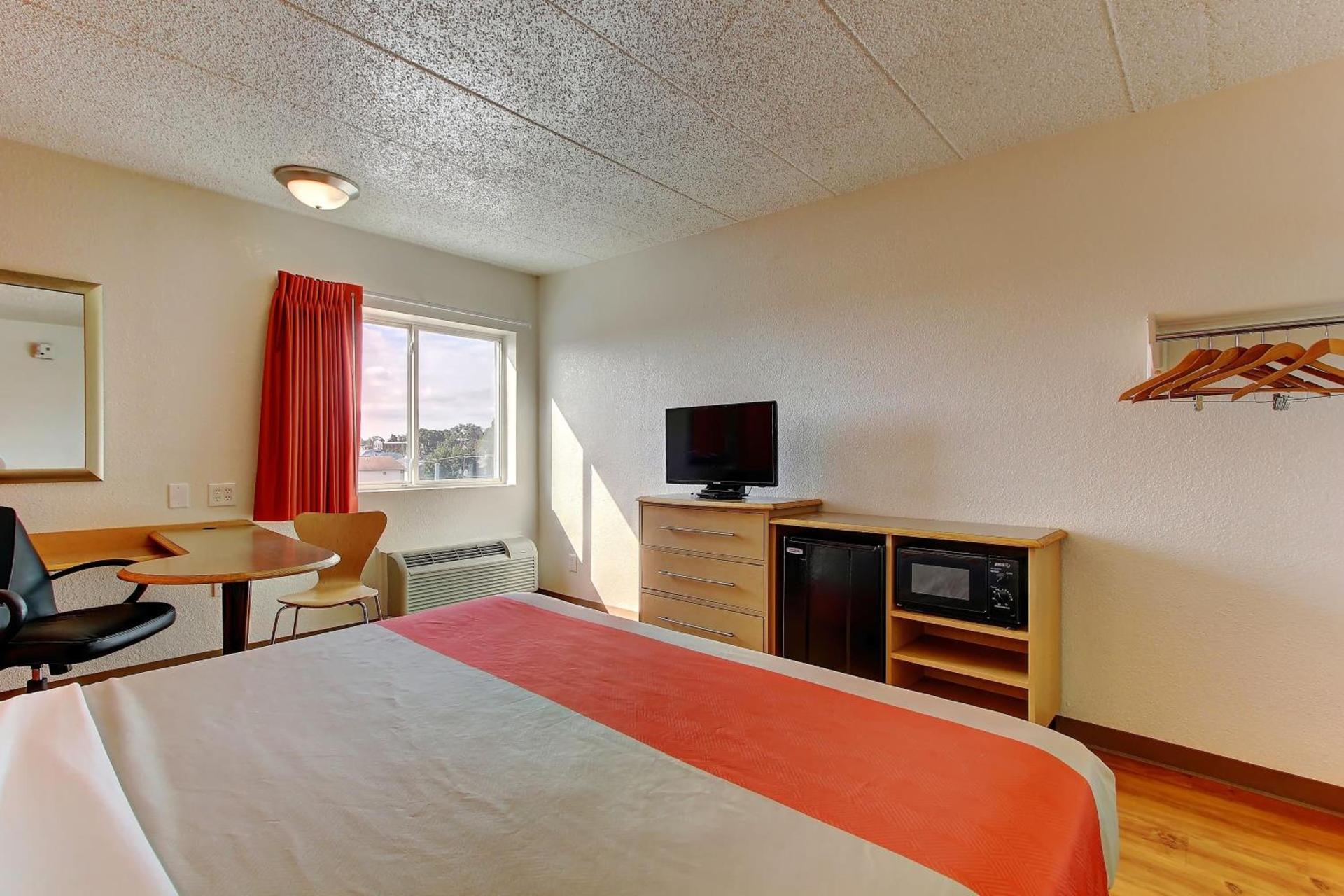 Motel 6-York, PA - North photo 45