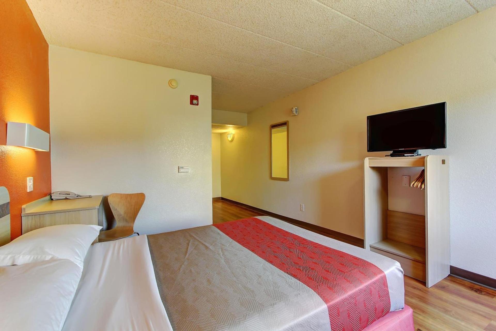 Motel 6-York, PA - North photo 50
