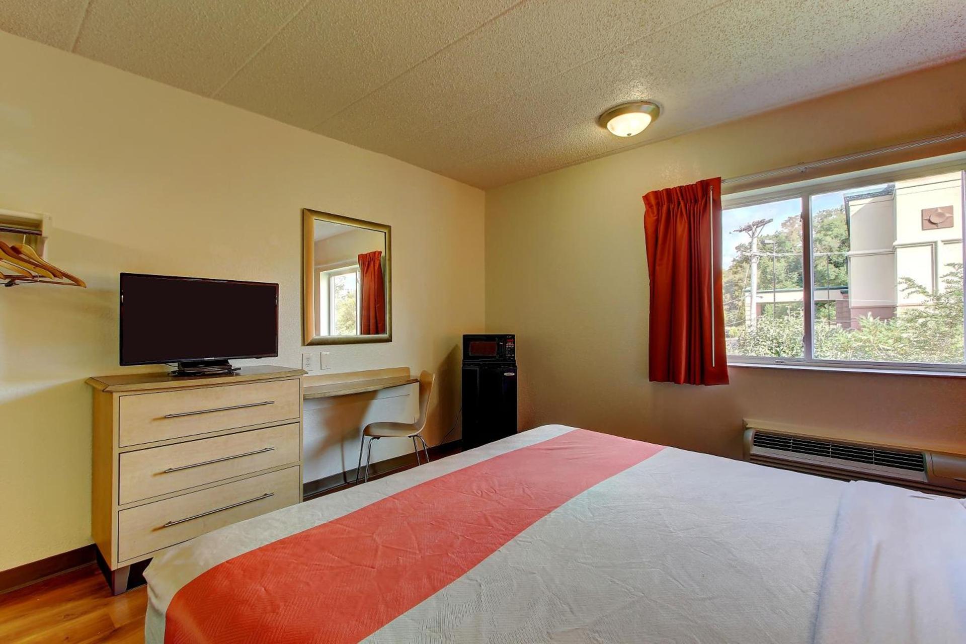 Motel 6-York, PA - North photo 54