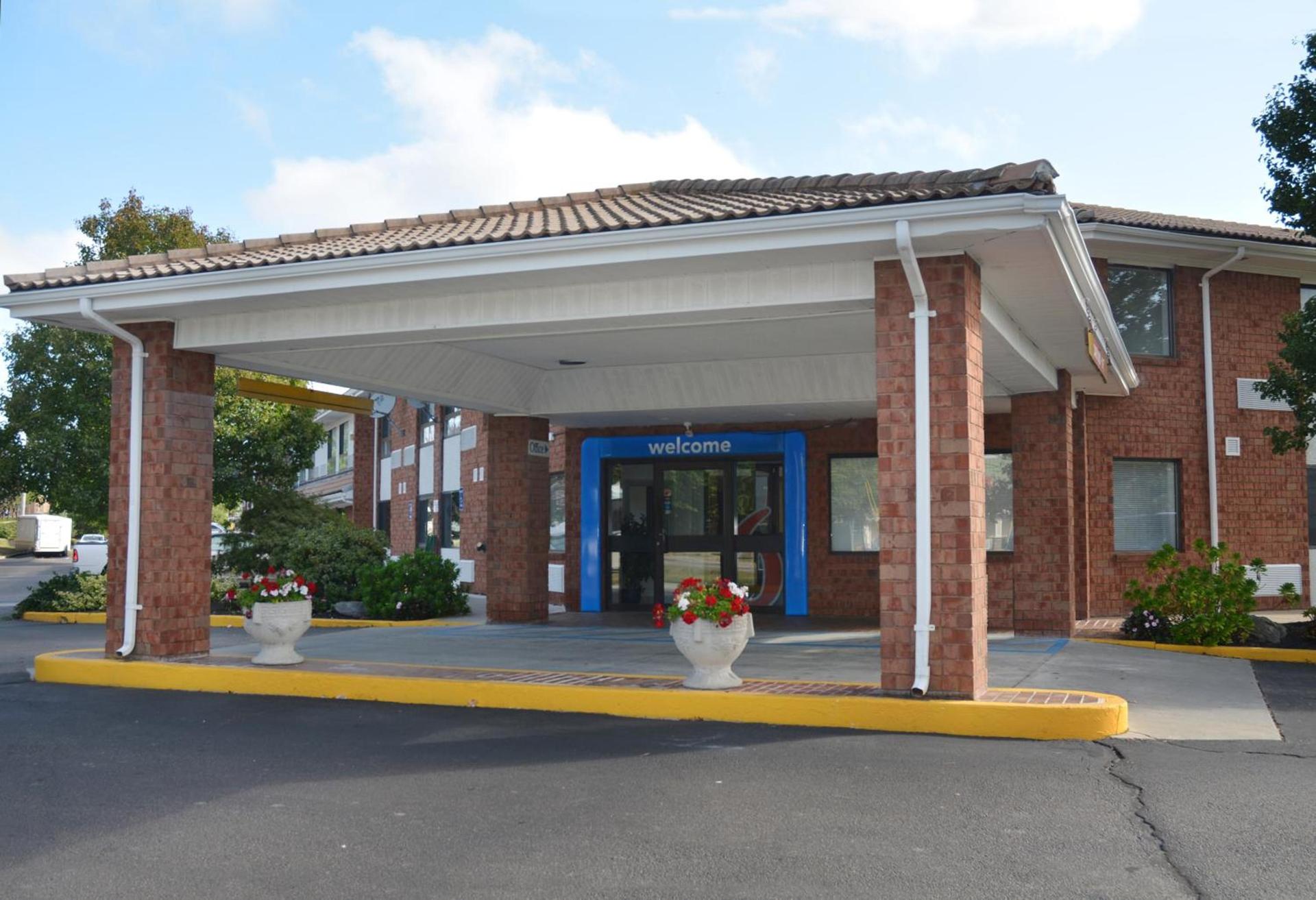 Motel 6-Newport, RI photo 4