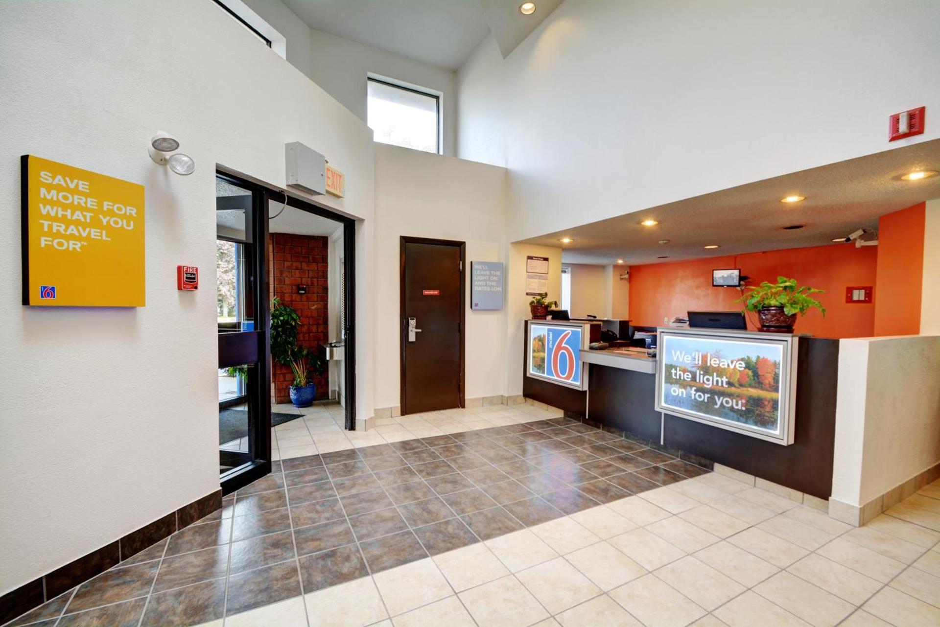 Motel 6-Newport, RI photo 25