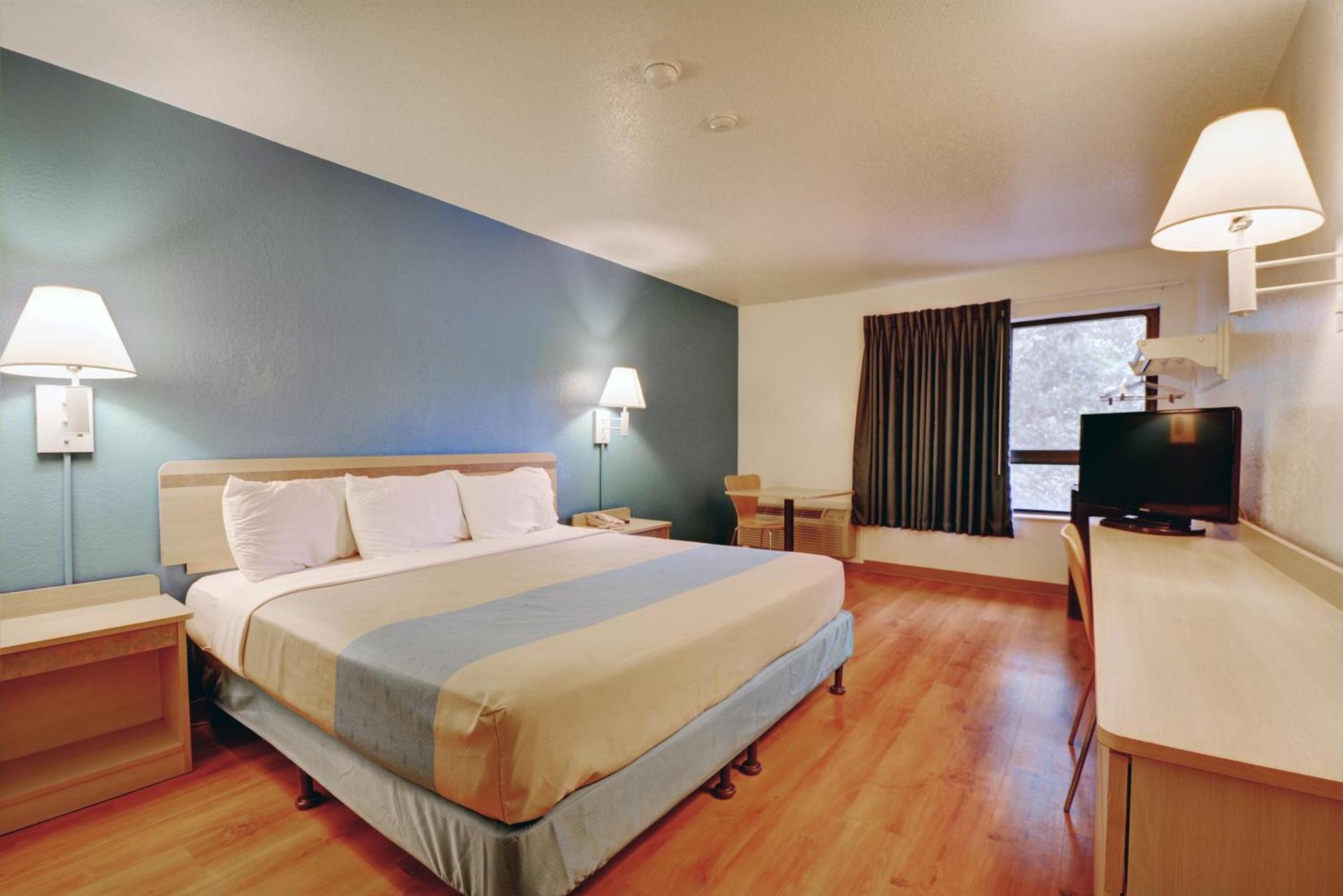 Motel 6-Newport, RI photo 27