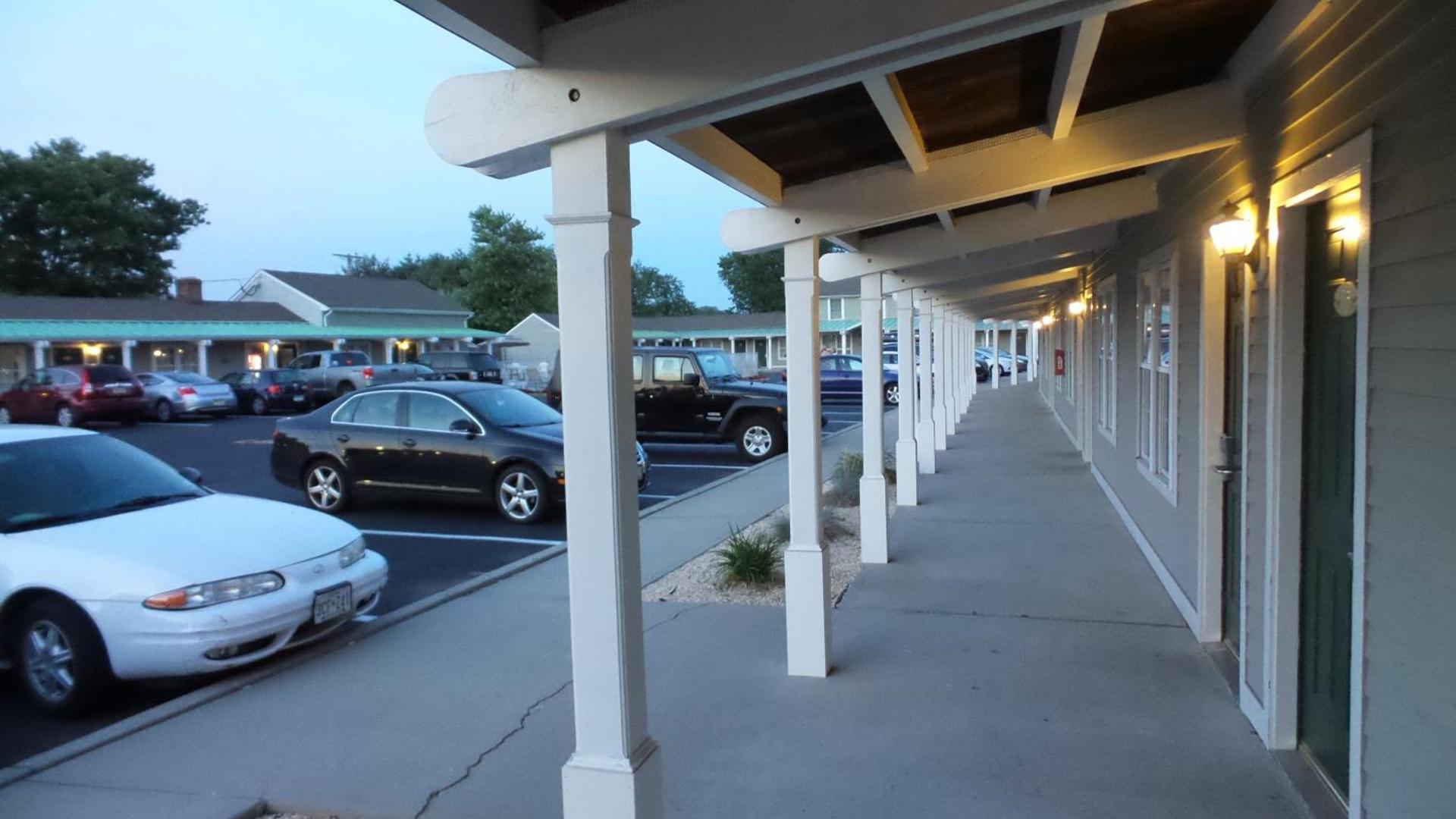 Sea Girt Lodge photo 36