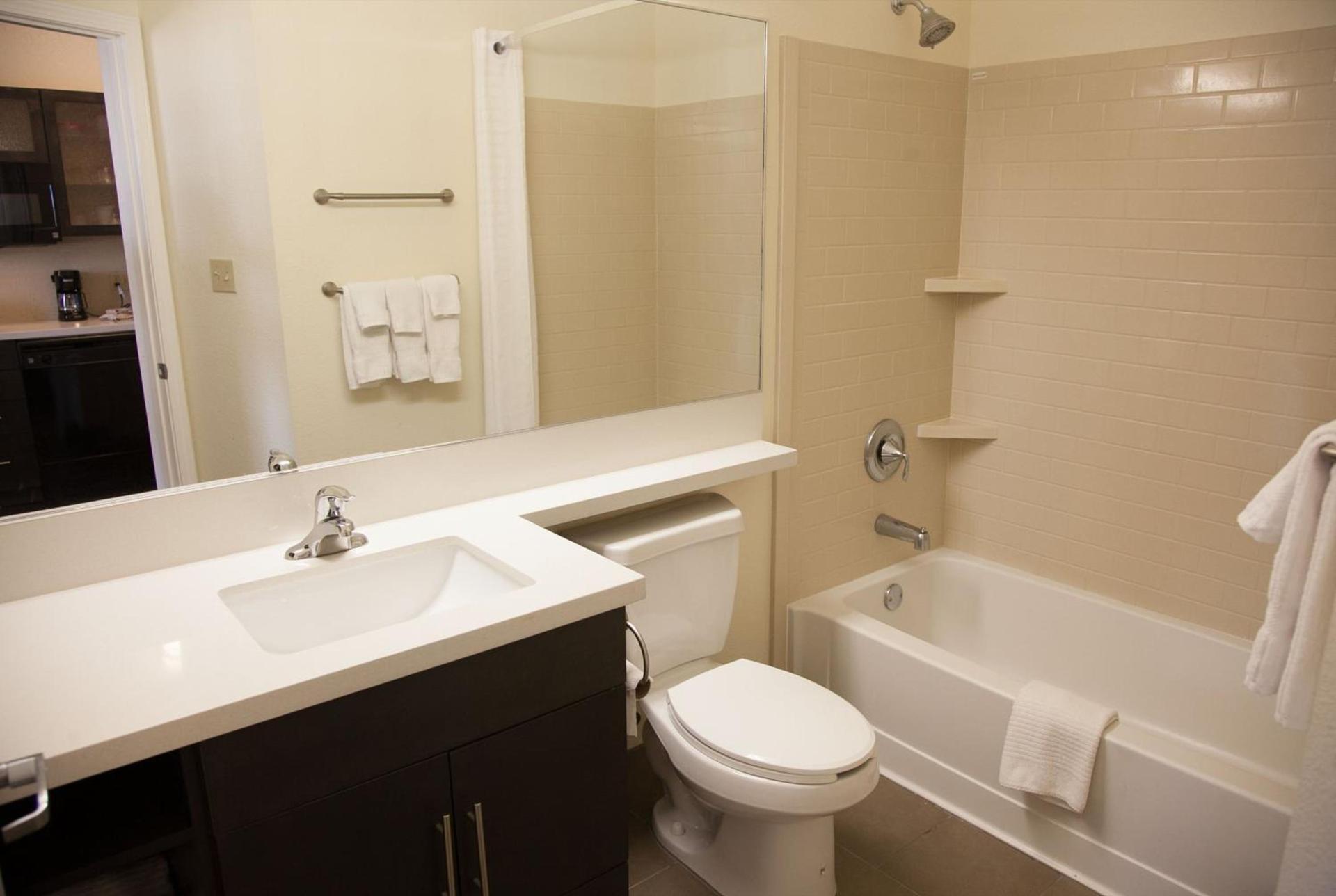 Candlewood Suites Alexandria by IHG photo 9