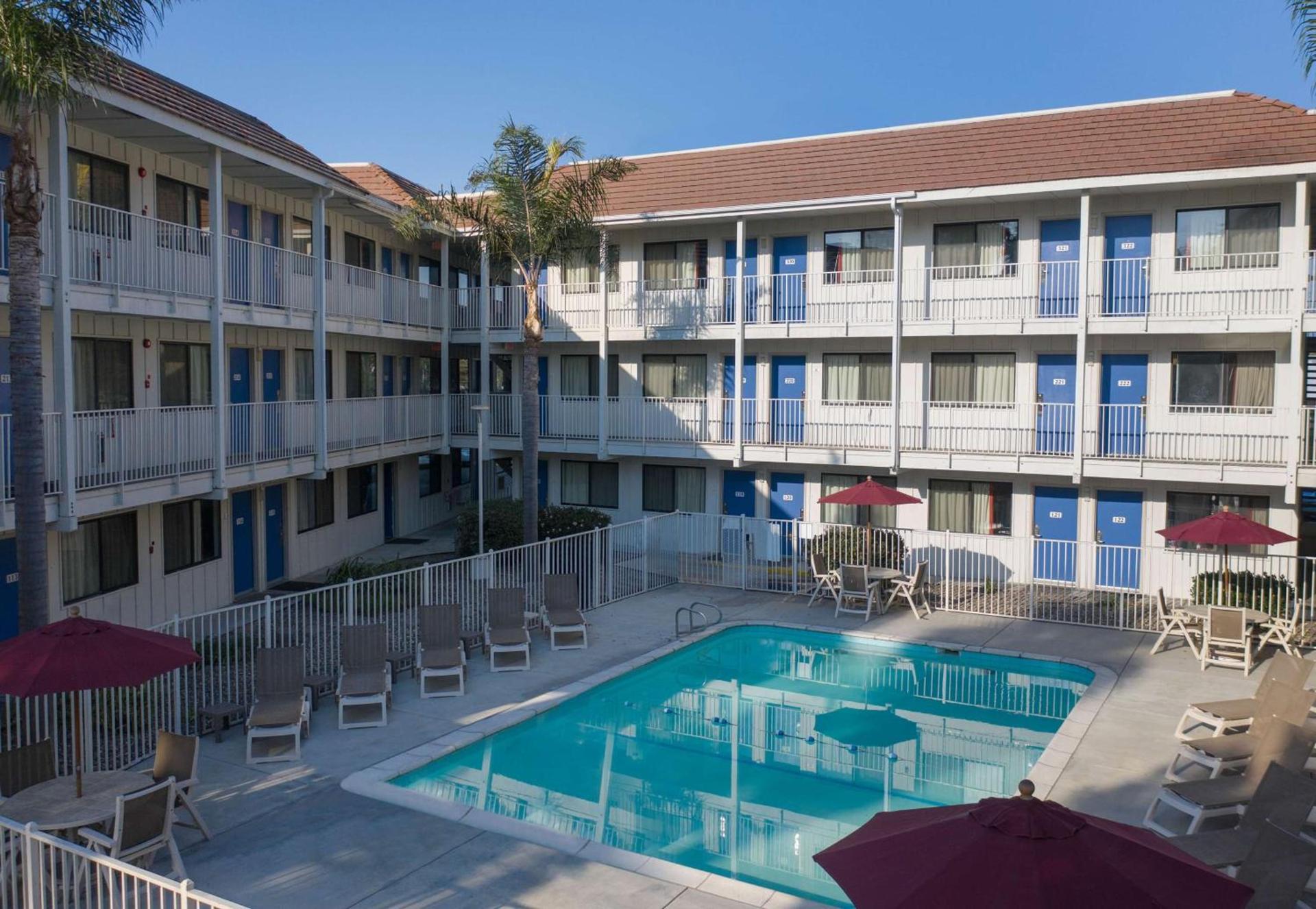 Motel 6-Carpinteria, CA - Santa Barbara - North photo 3
