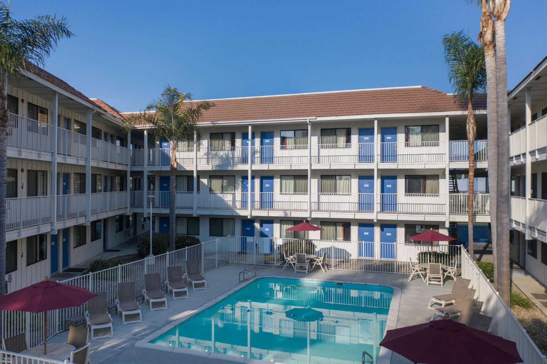Motel 6-Carpinteria, CA - Santa Barbara - North photo 4