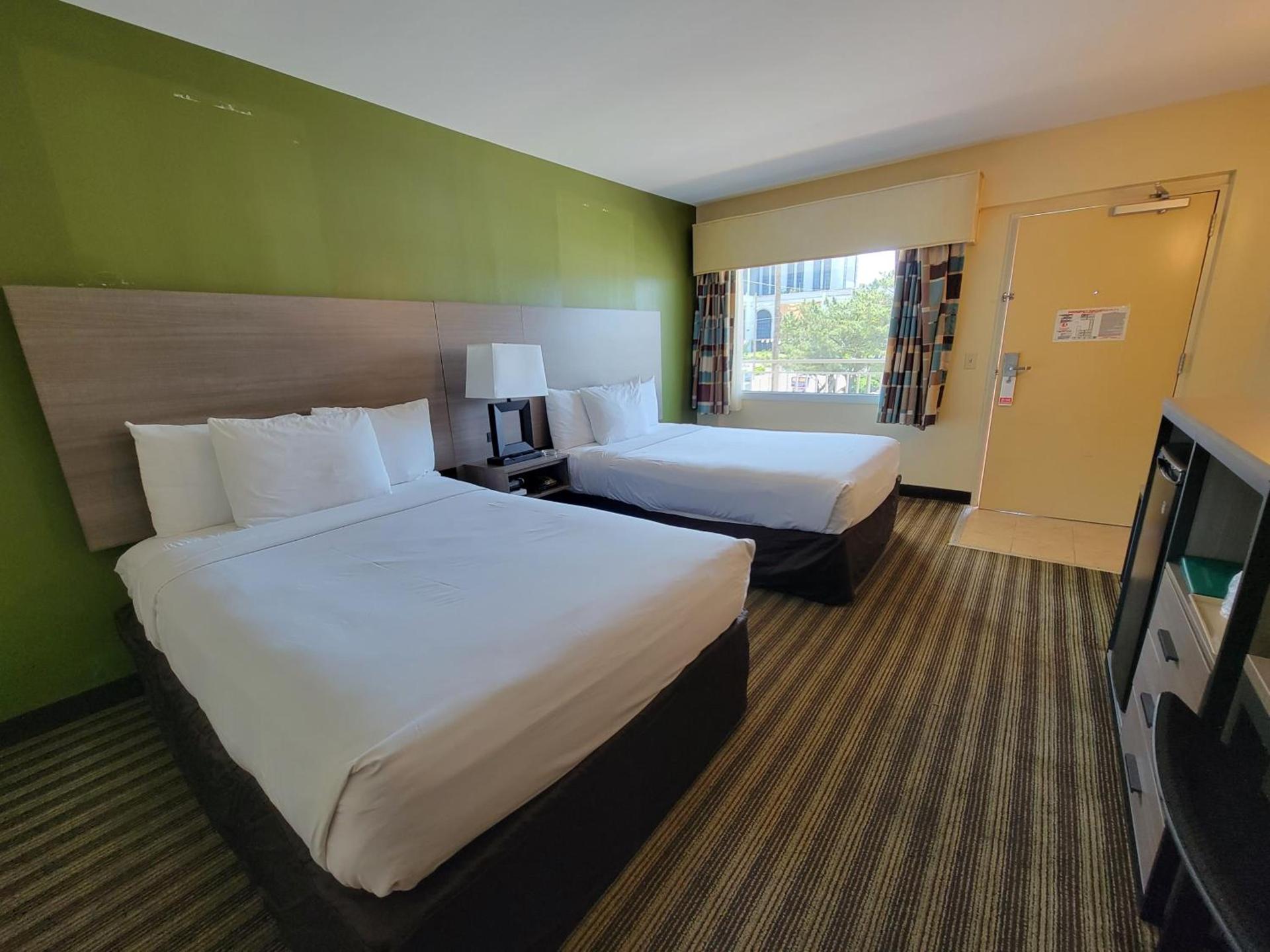 Quality Inn Flamingo photo 15