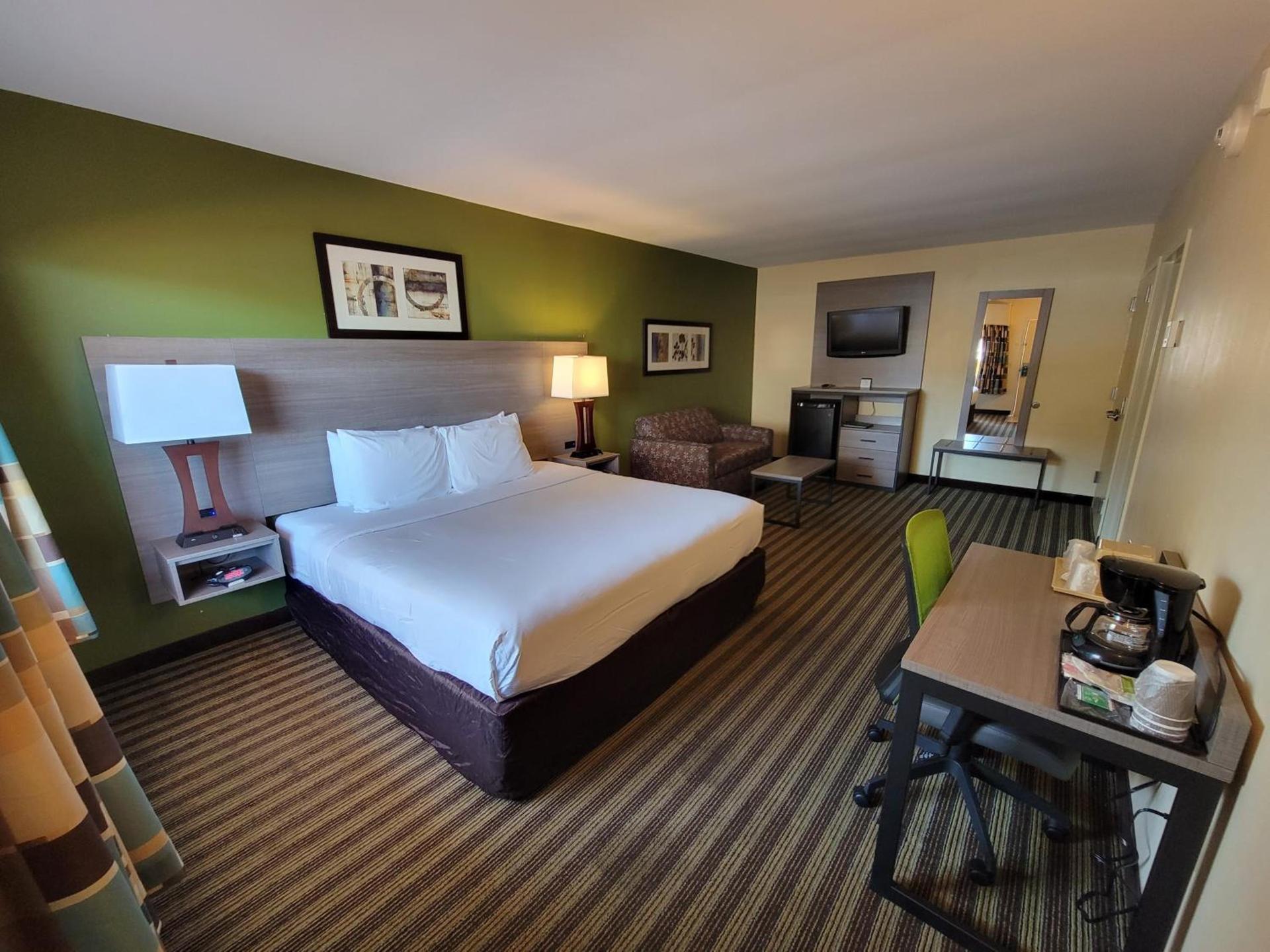 Quality Inn Flamingo photo 14