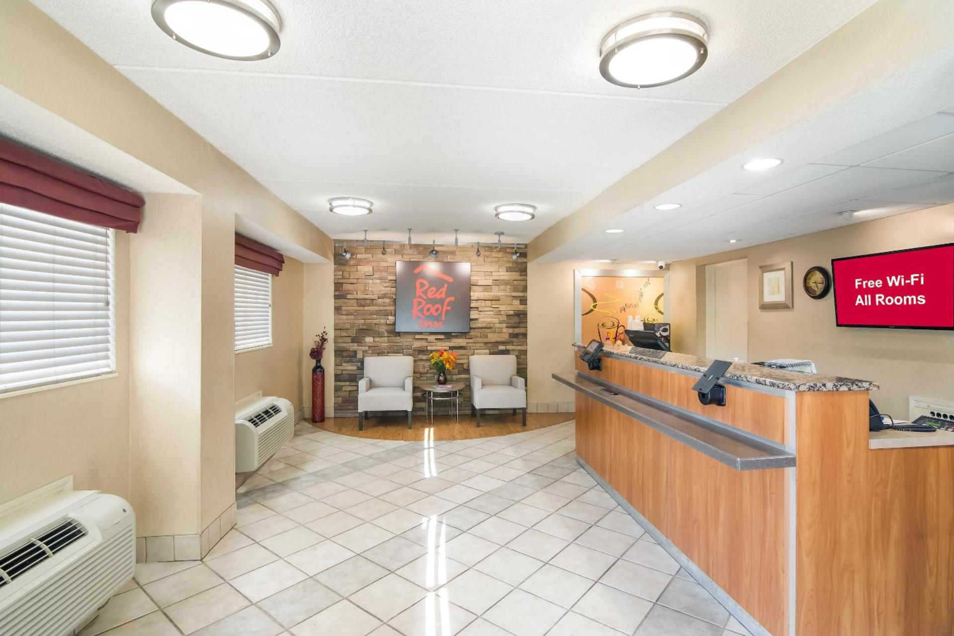 Red Roof Inn Durham - Triangle Park photo 33