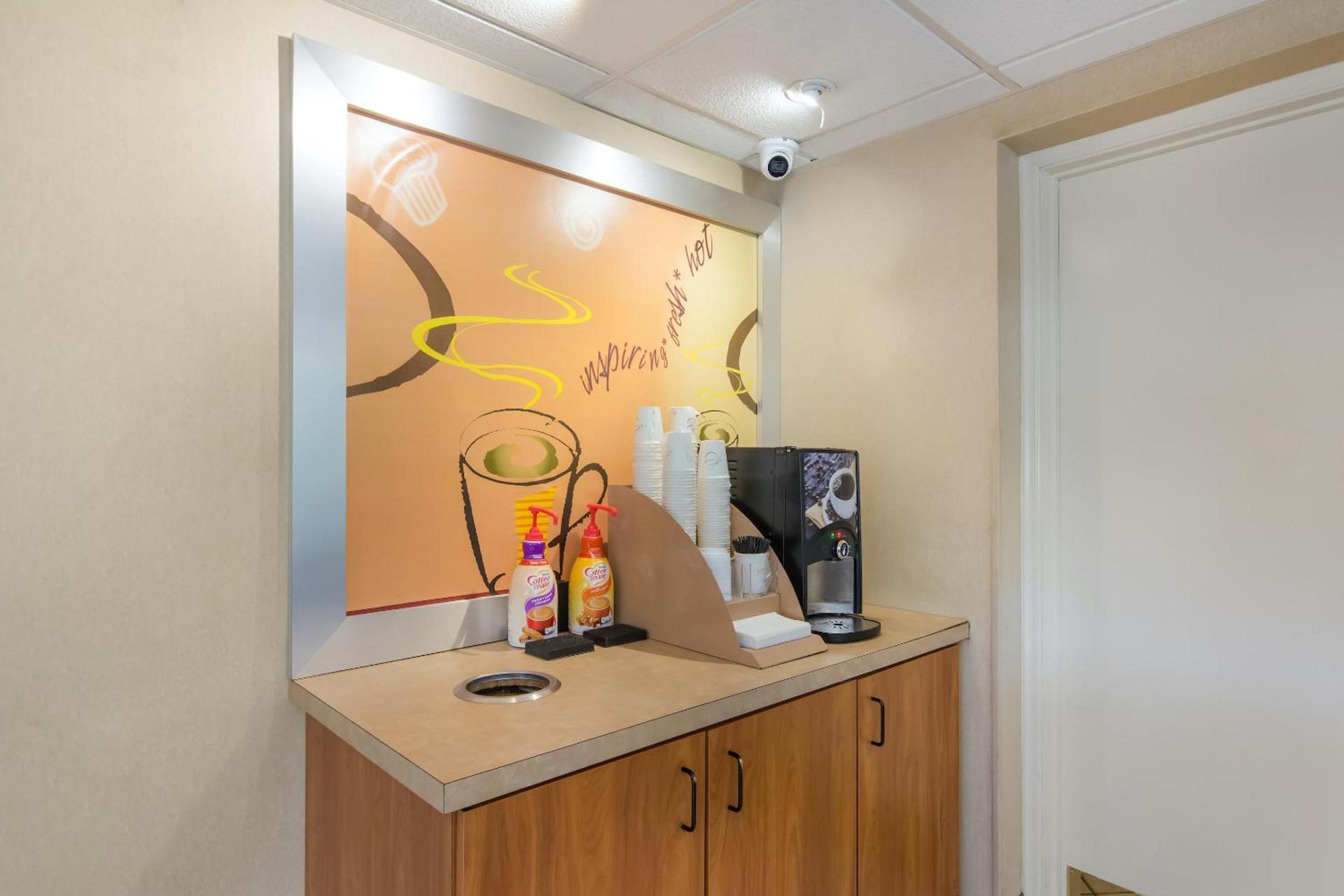 Red Roof Inn Durham - Triangle Park photo 13