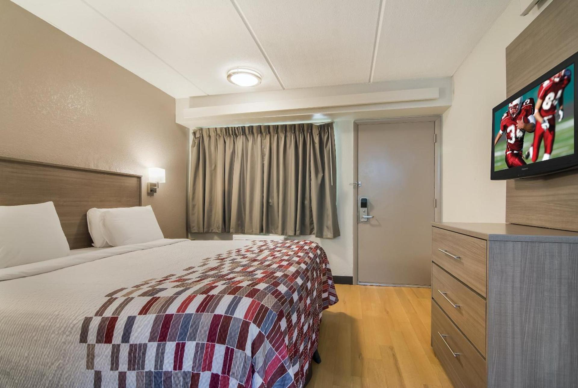 Red Roof Inn Durham - Triangle Park photo 22