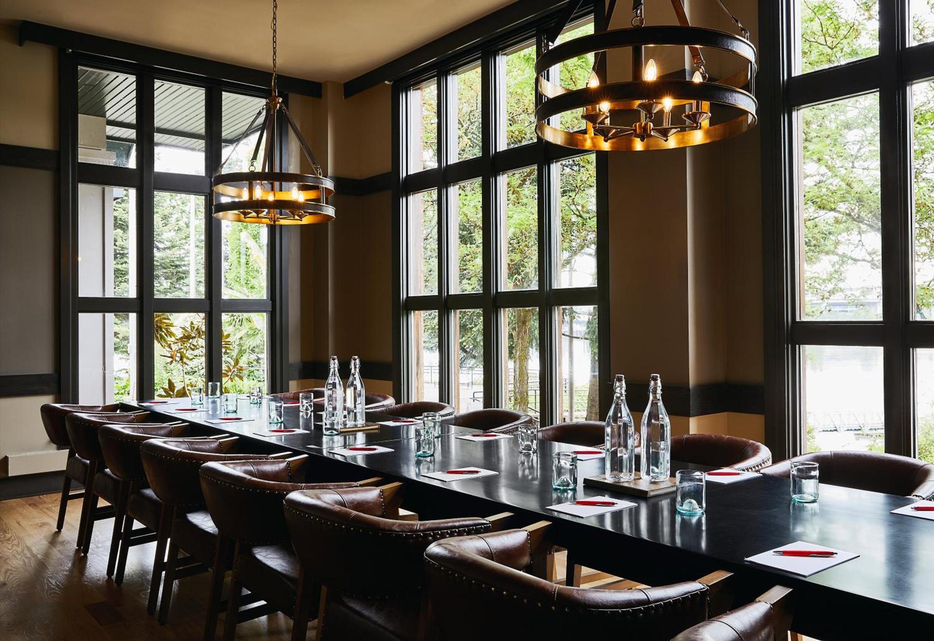 Kimpton Riverplace Hotel by IHG photo 6