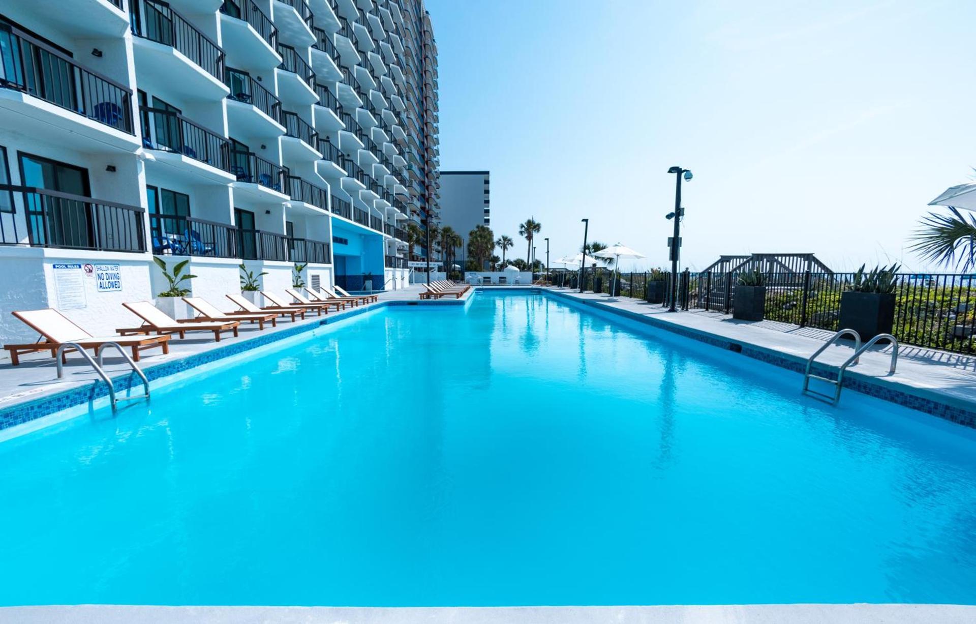 Grande Beach Resort photo 2