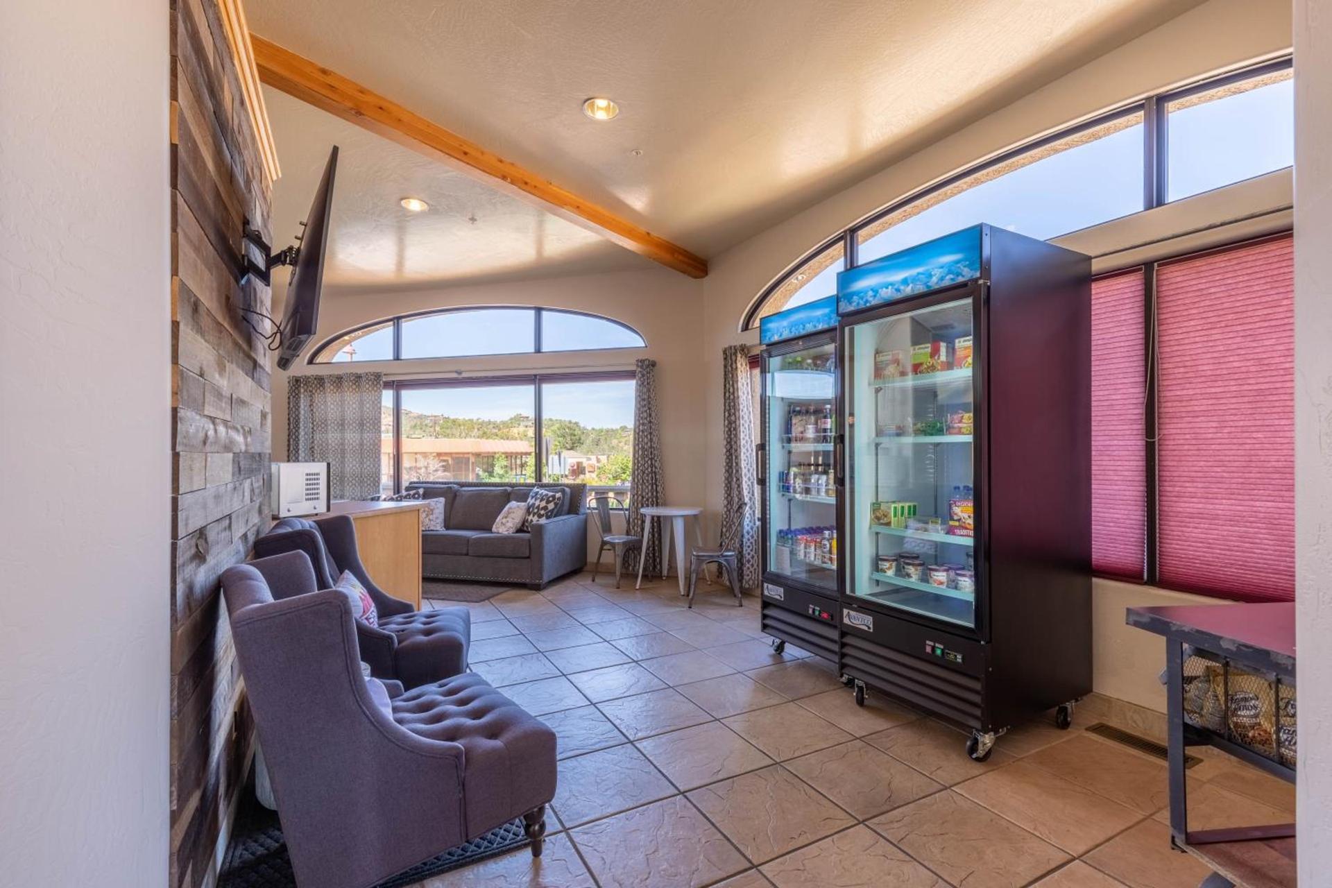 Cedars Resort photo 40