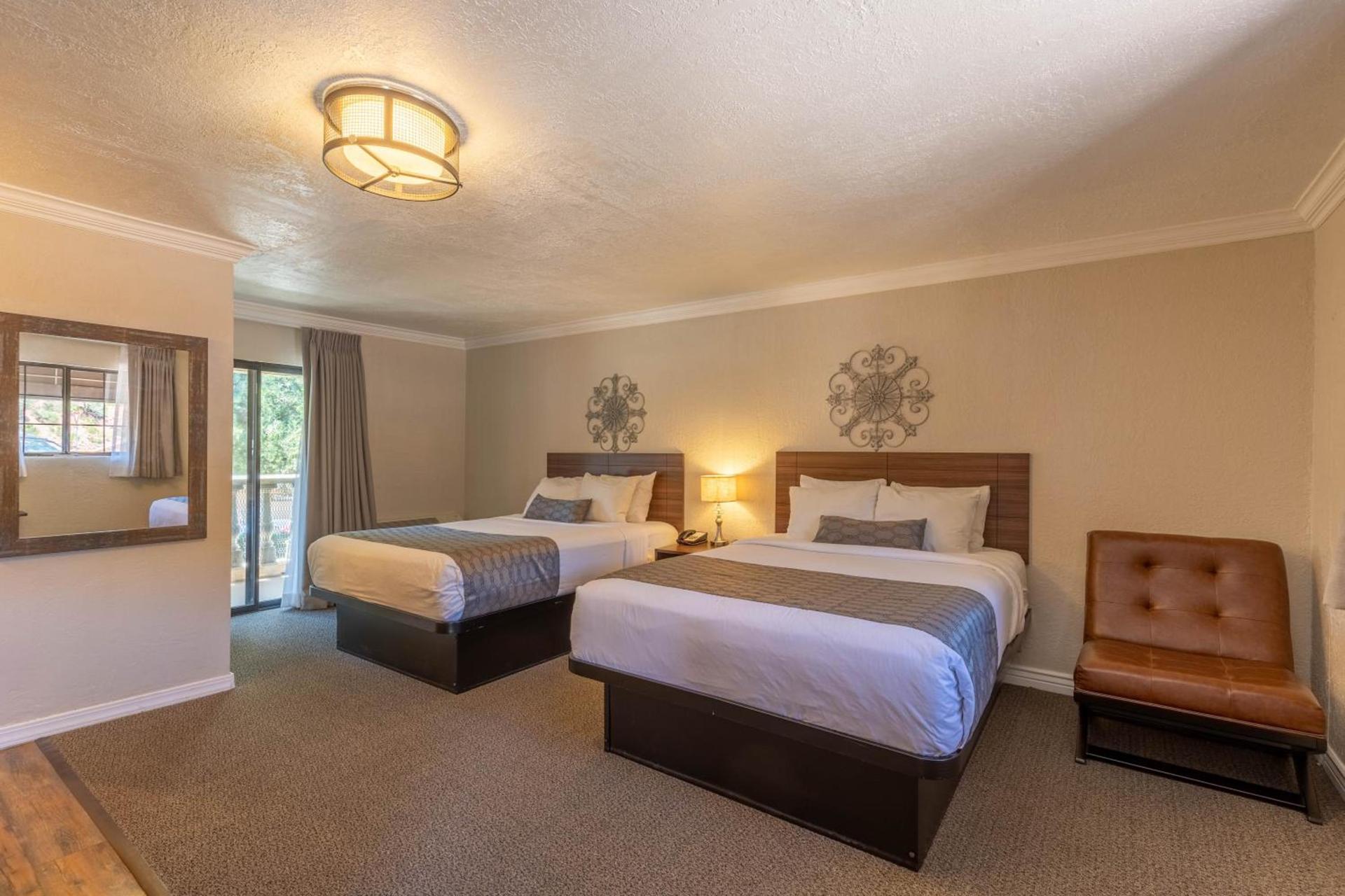 Cedars Resort photo 30