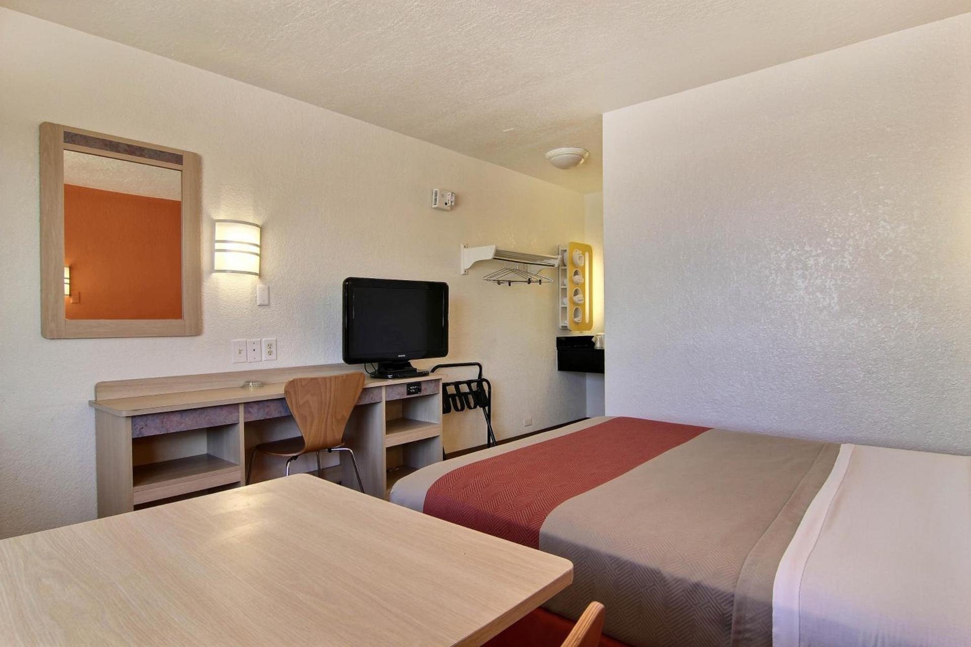Motel 6-Abilene, TX photo 30