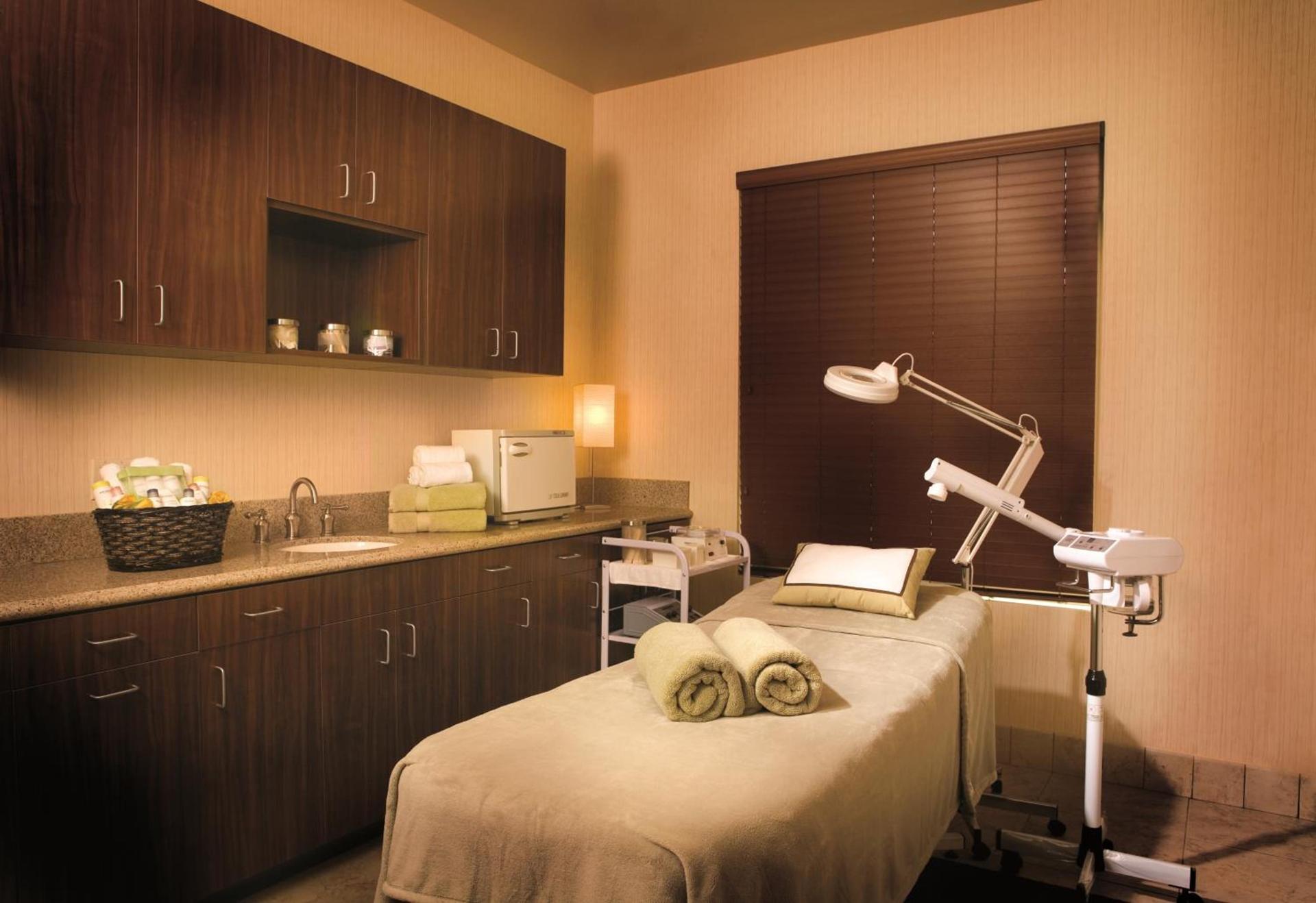 Ayres Hotel & Spa Mission Viejo - Lake Forest photo 8