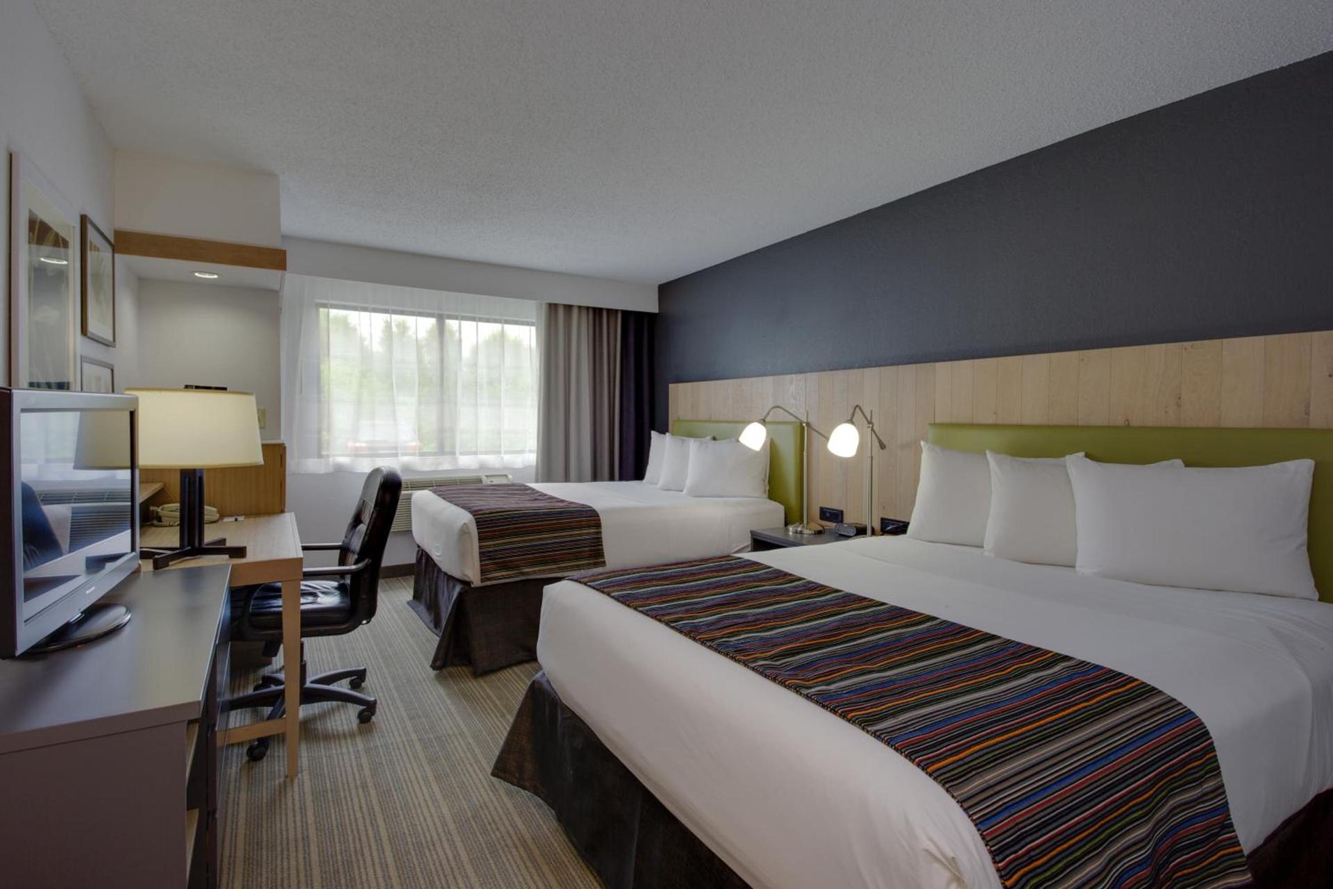 Country Inn & Suites by Radisson, Frederick, MD photo 8