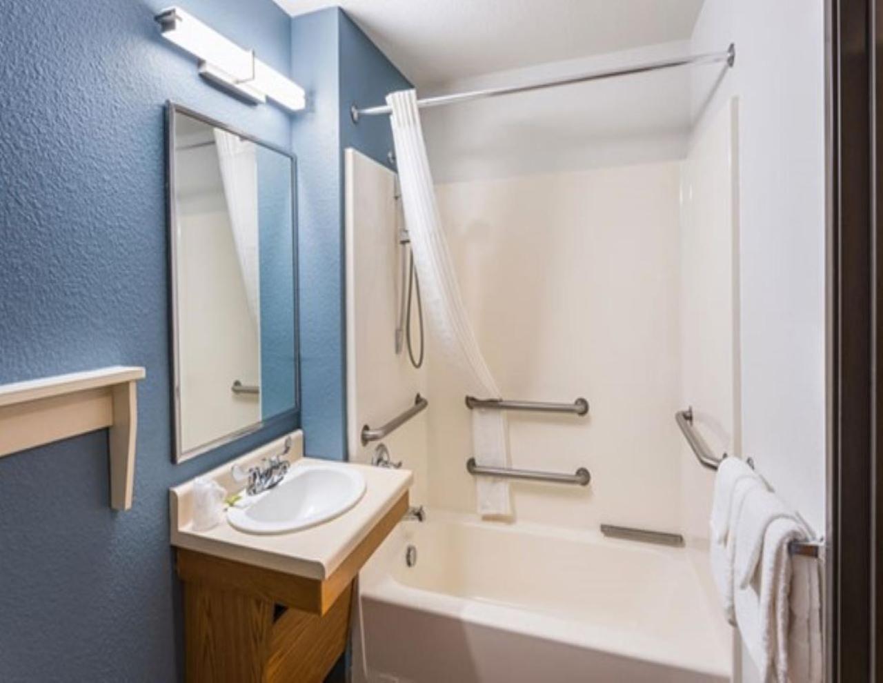 WoodSpring Suites Round Rock-Austin North photo 29