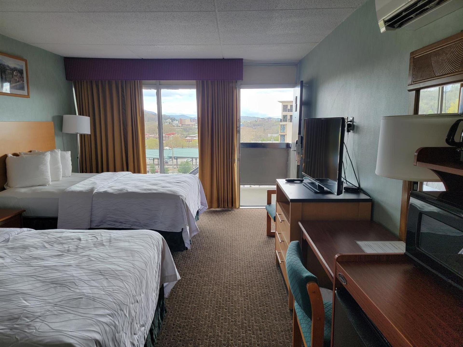 Downtown Inn photo 16