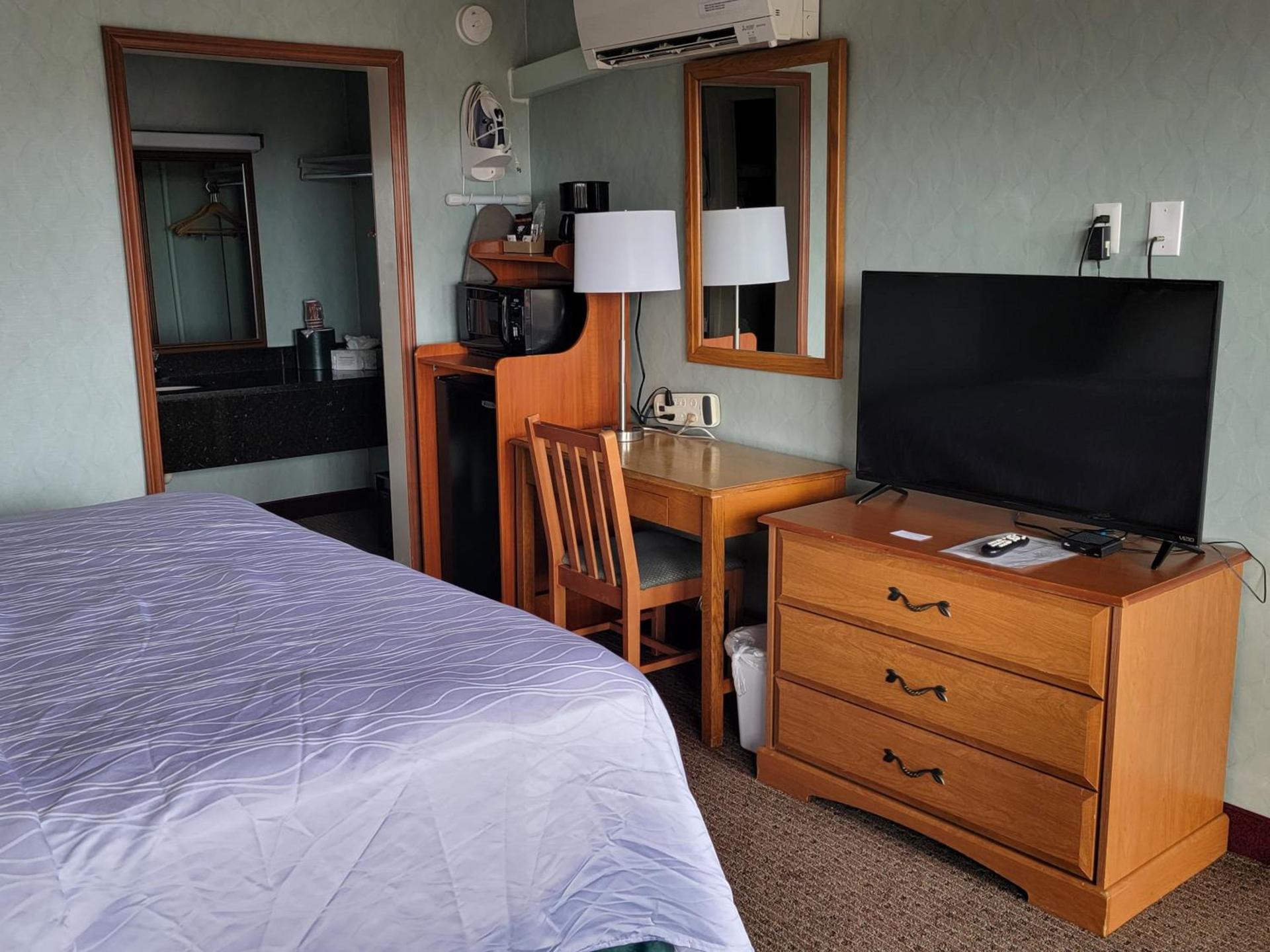 Downtown Inn photo 9
