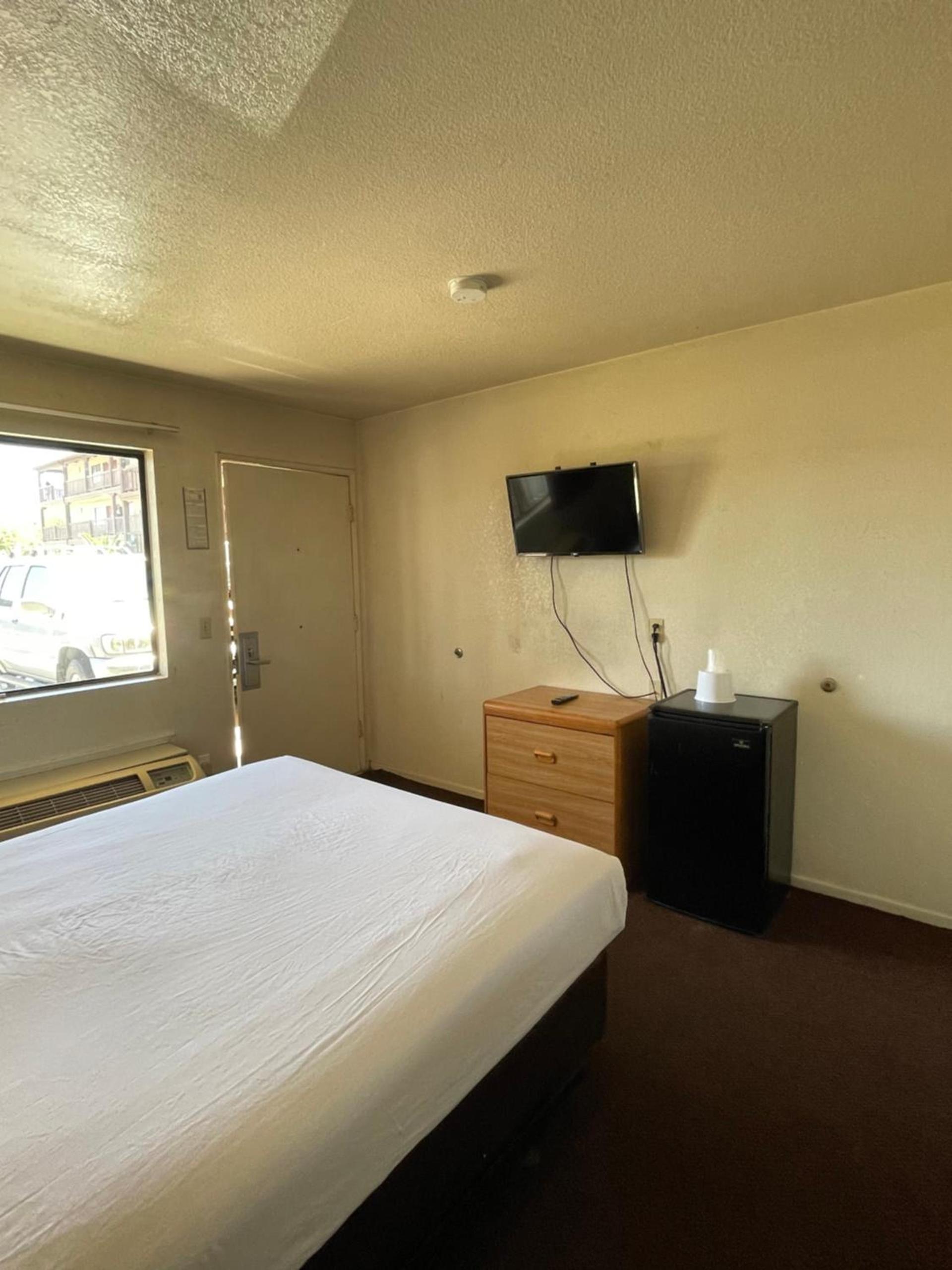 Palms Inn & Suites photo 5