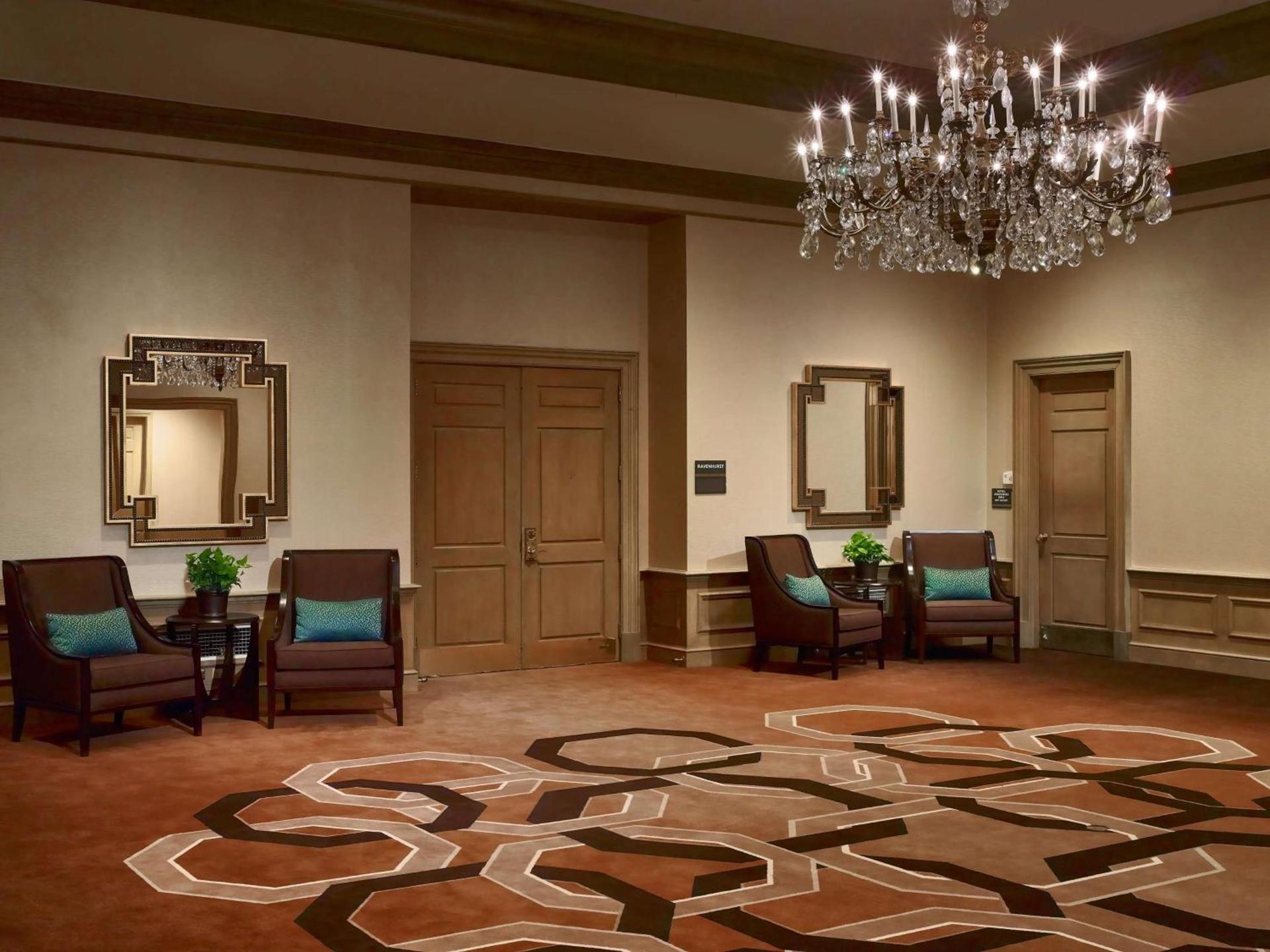 The Royal Sonesta Harbor Court Baltimore photo 52