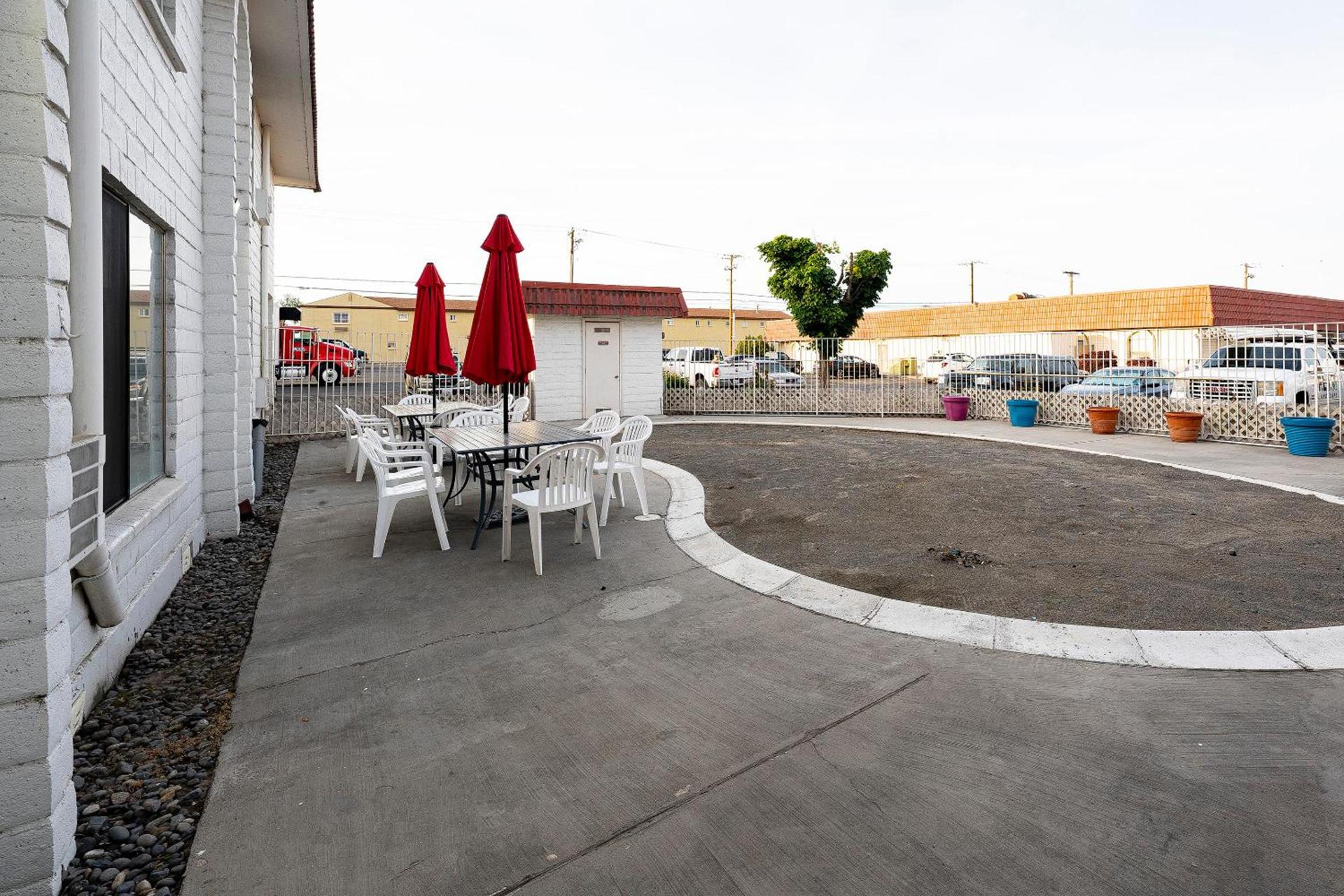 Hermiston Inn & Suites photo 57