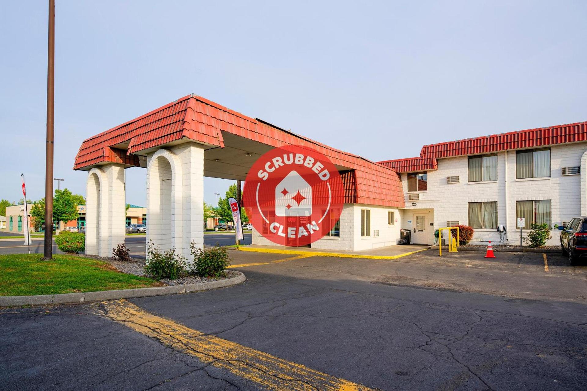 Hermiston Inn & Suites photo 23