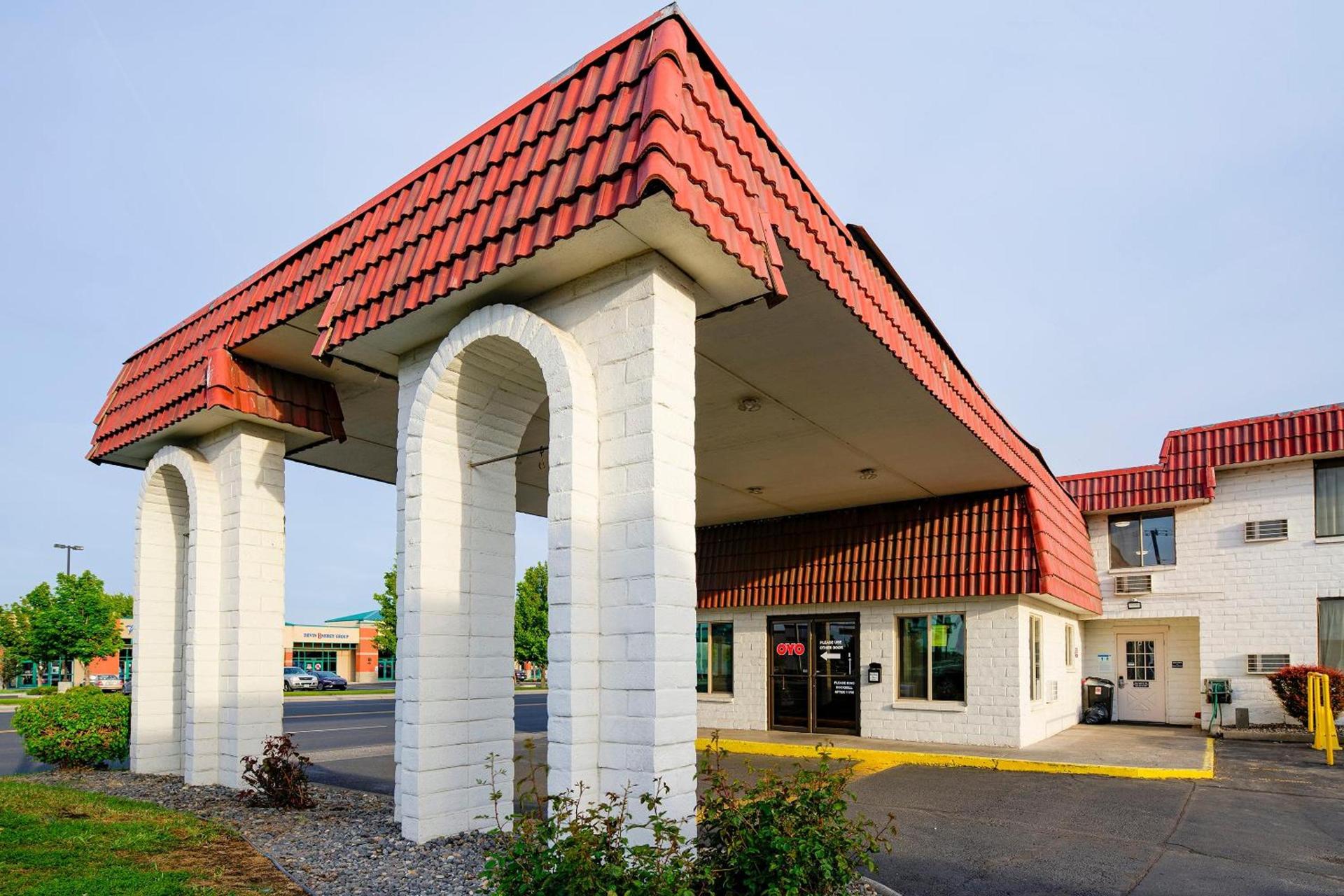 Hermiston Inn & Suites photo 21