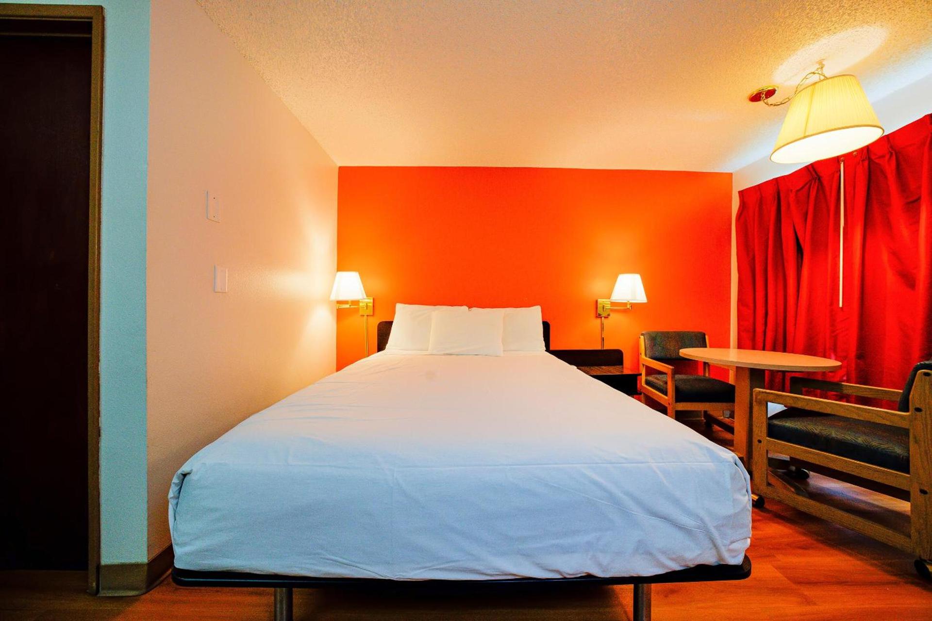 Hermiston Inn & Suites photo 92