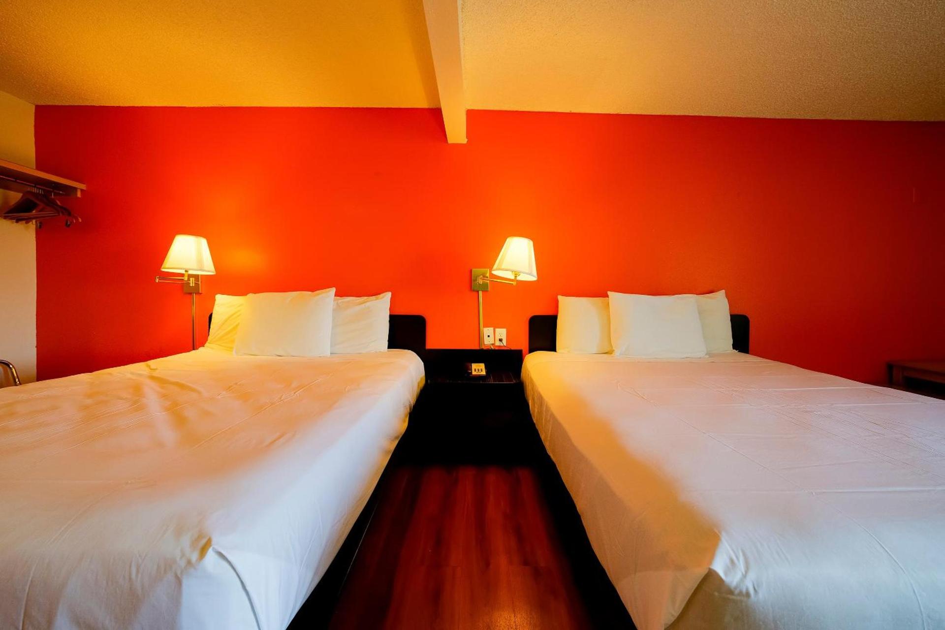 Hermiston Inn & Suites photo 22