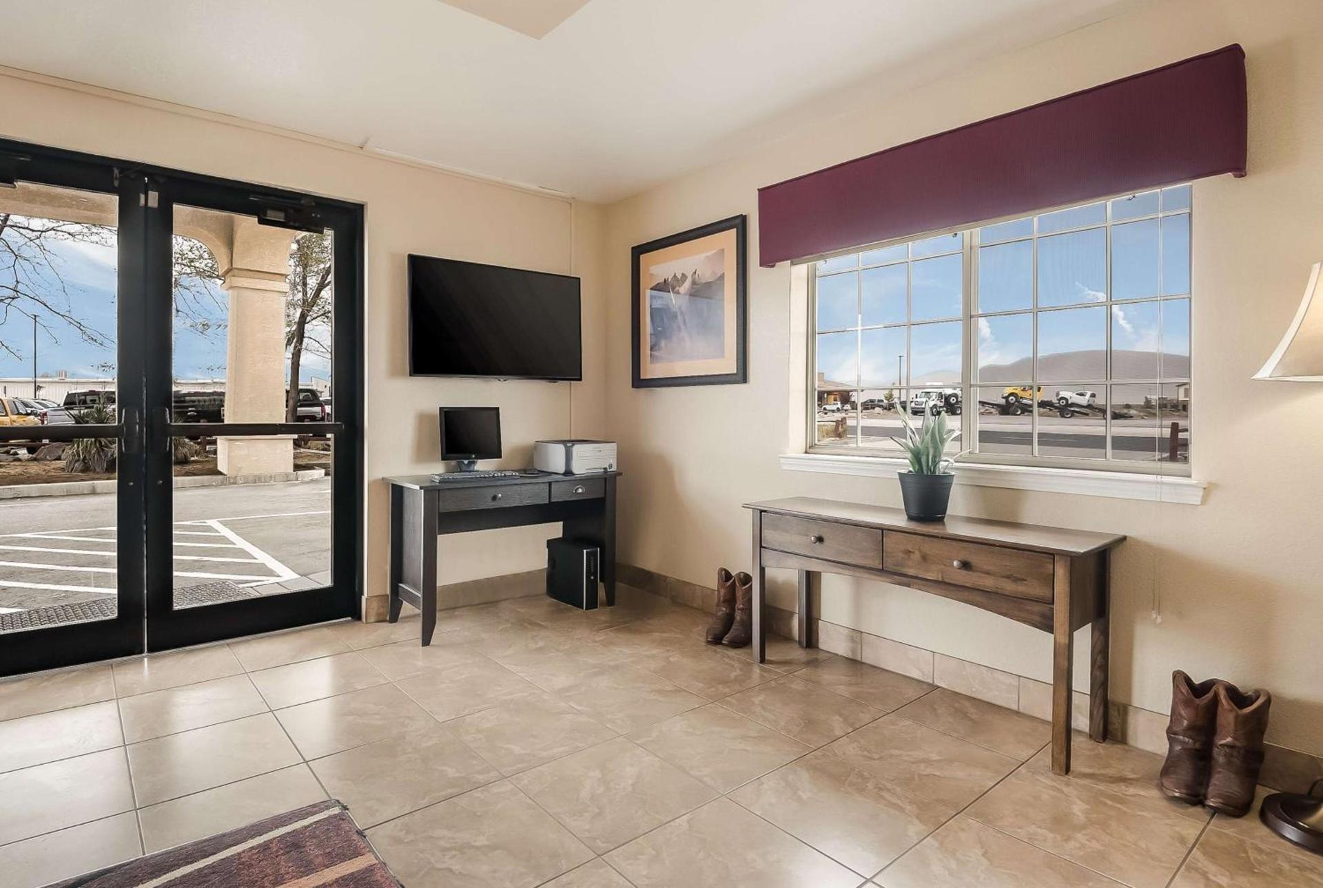 SureStay Hotel by Best Western Fernley photo 9