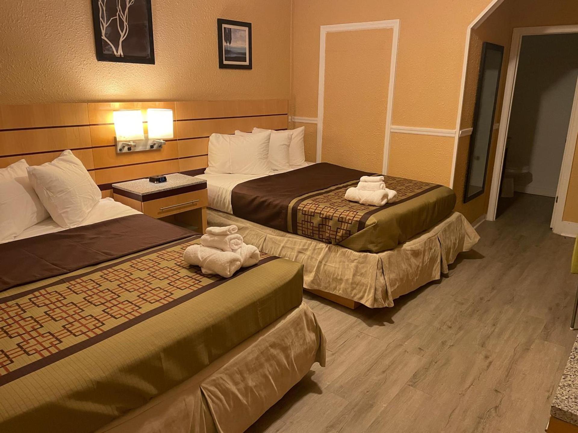 Sunburst Hotel photo 17