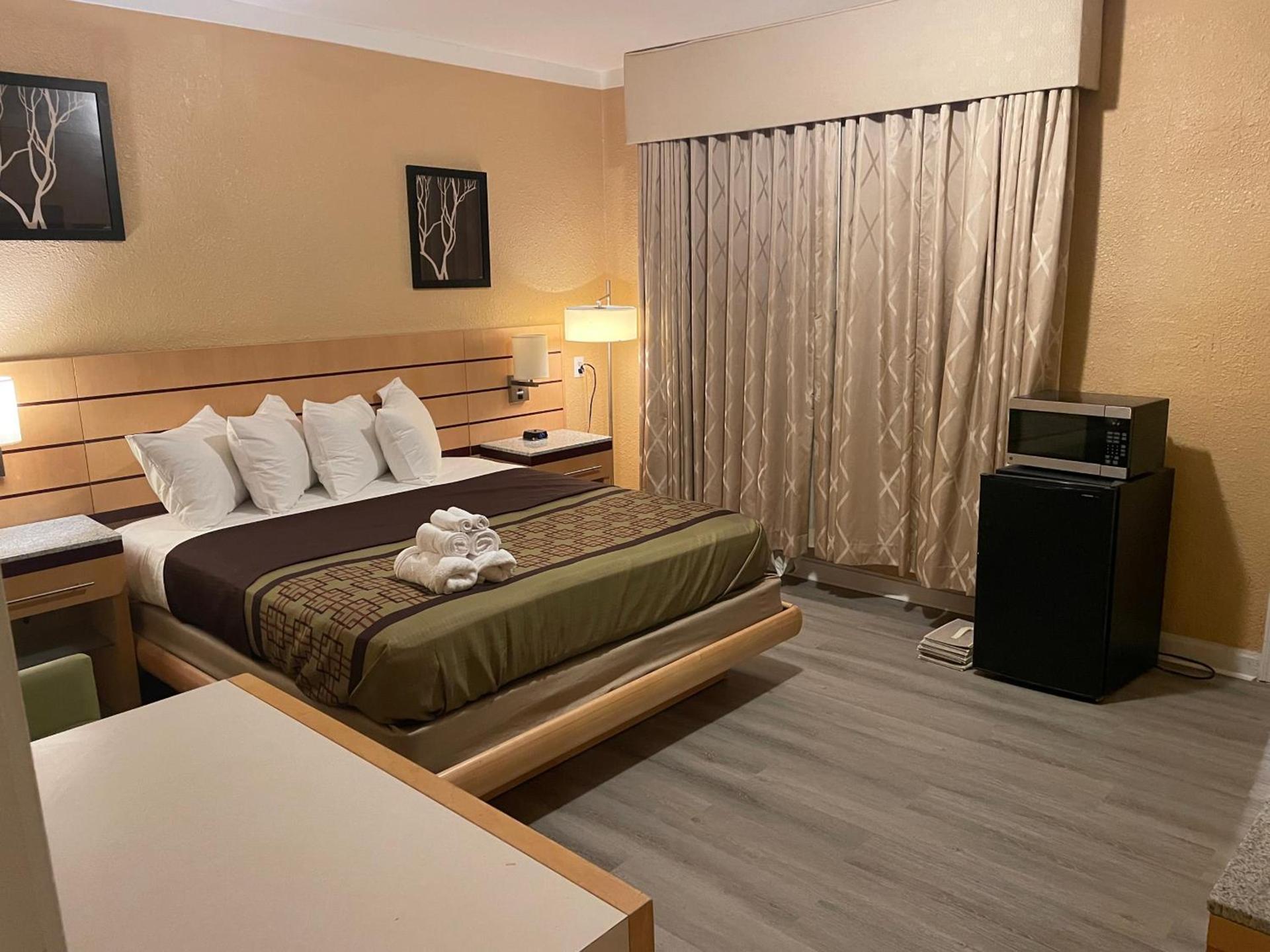 Sunburst Hotel photo 12
