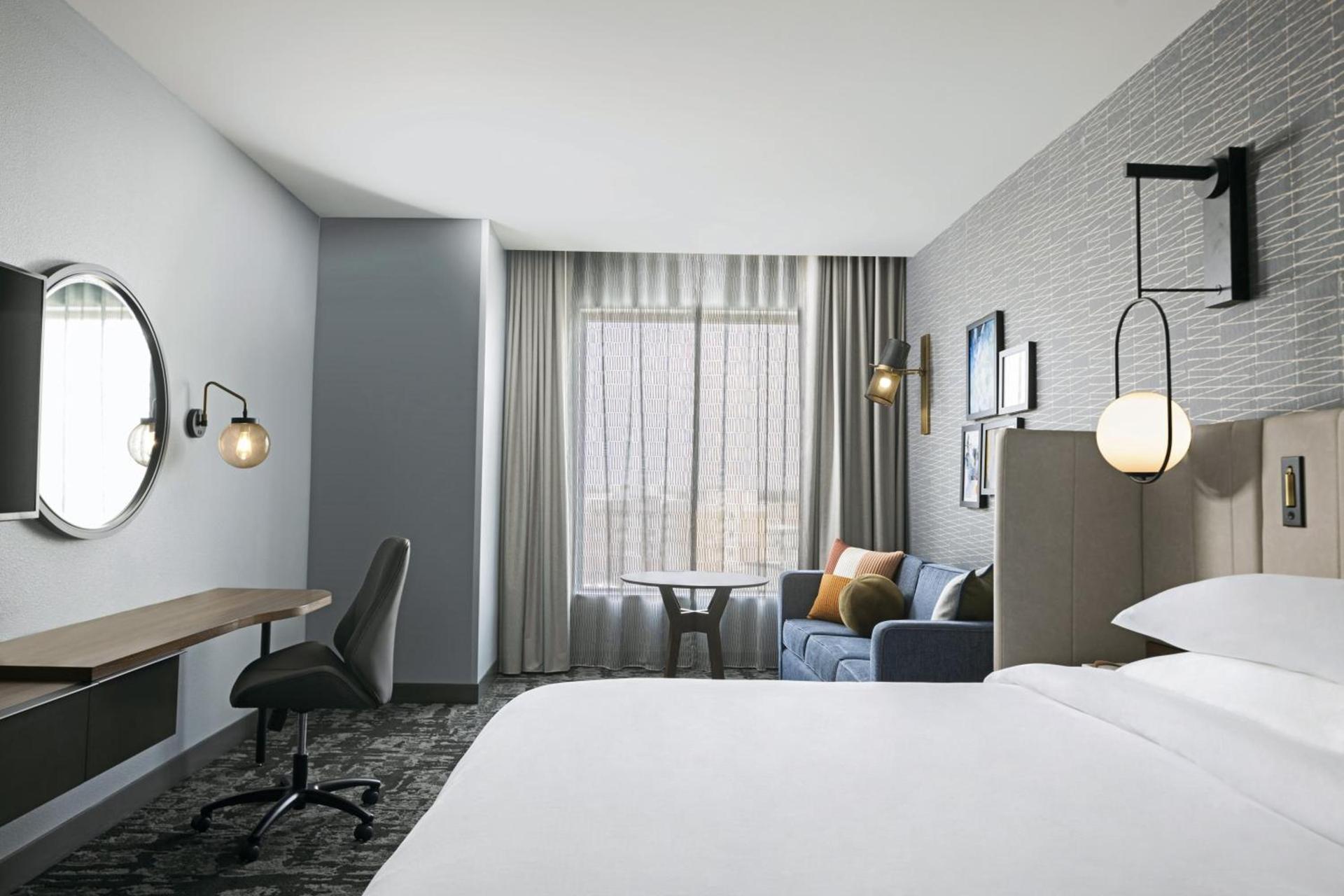Crowne Plaza - Kearney by IHG photo 10