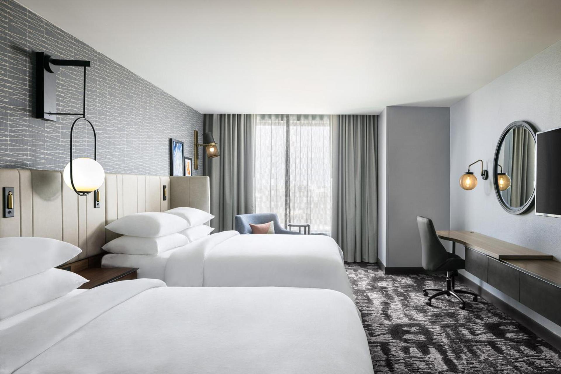 Crowne Plaza - Kearney by IHG photo 13