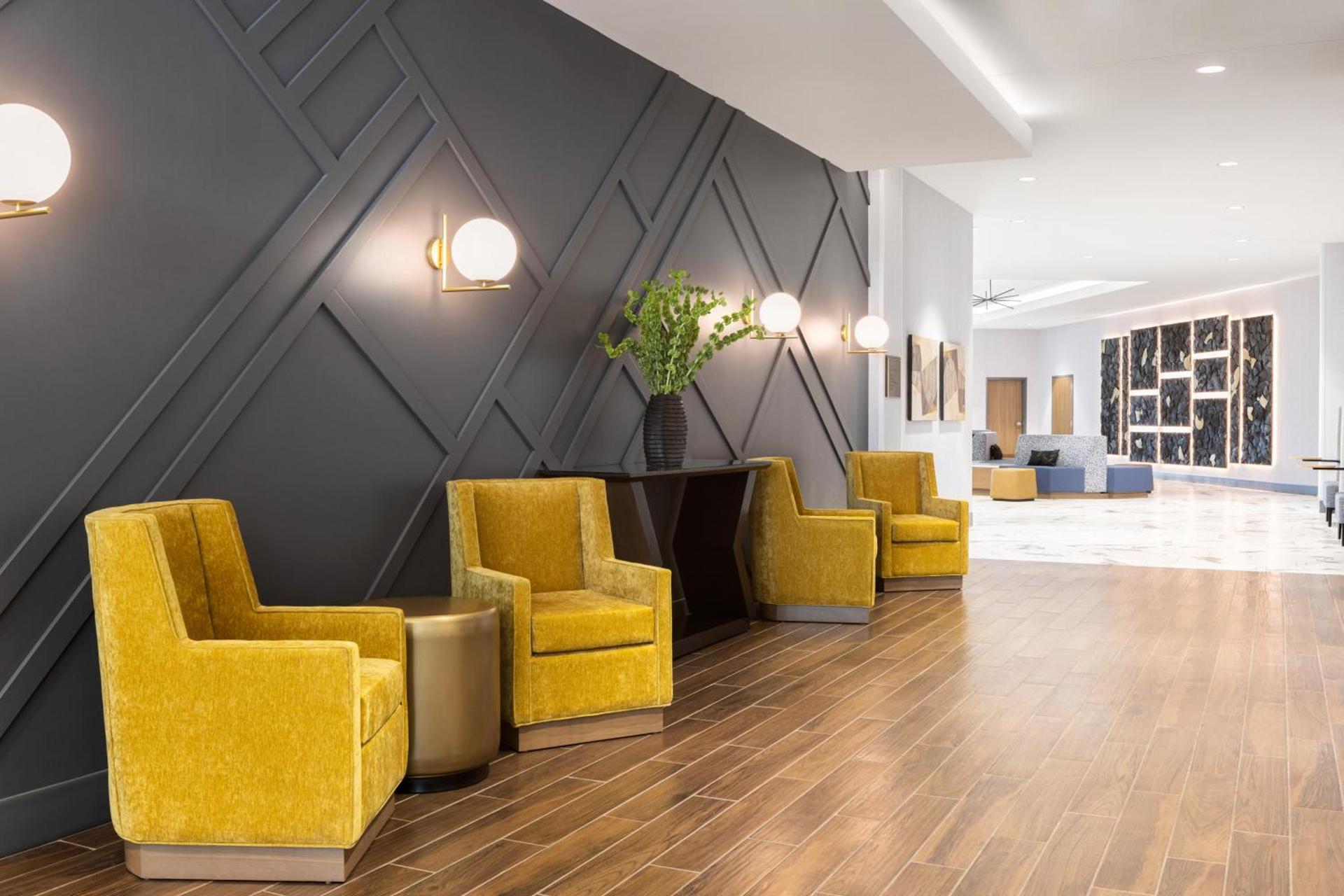 Crowne Plaza - Kearney by IHG photo 12